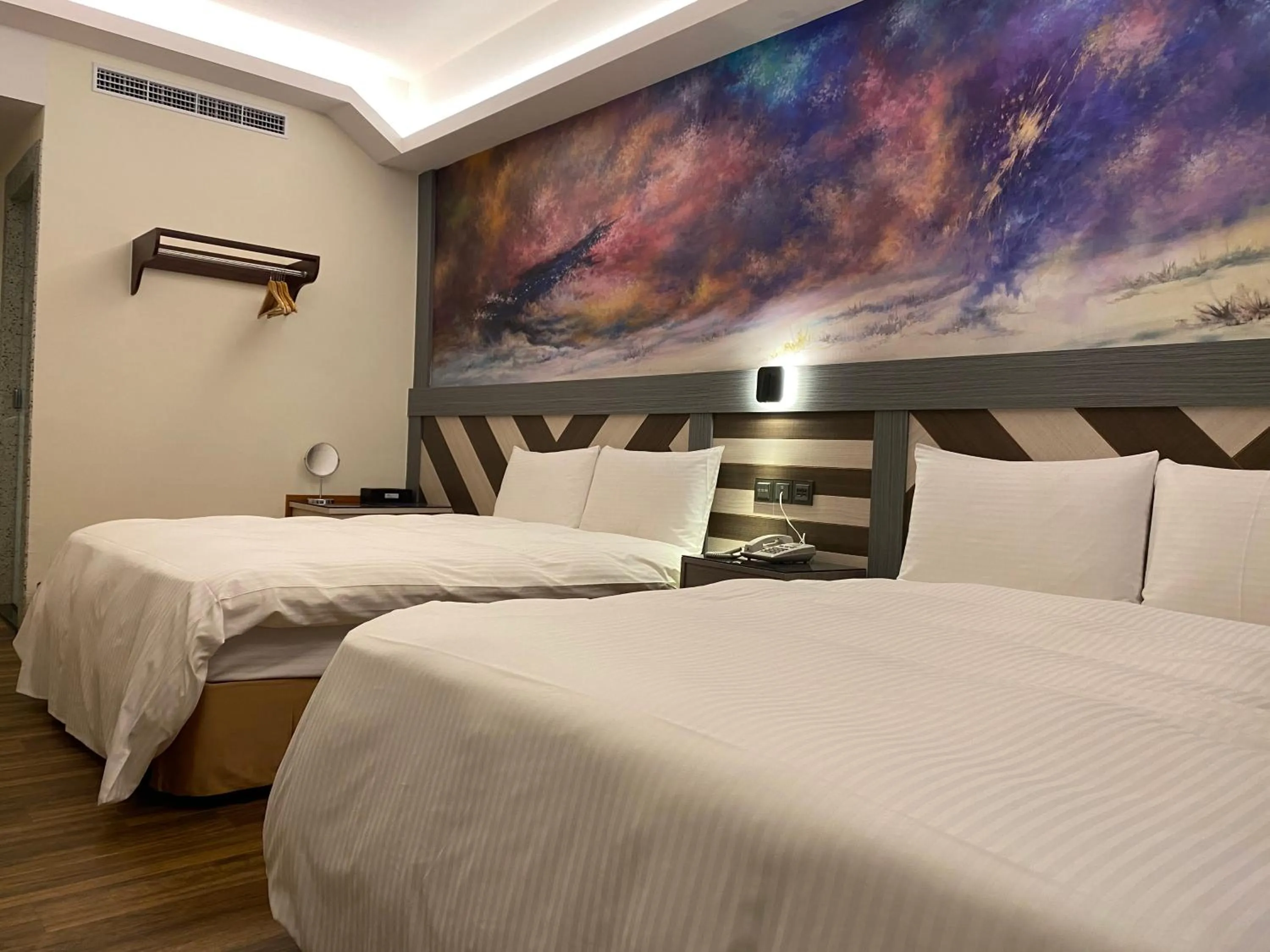 Photo of the whole room, Bed in Weifeng Boutique Business Hotel - Zhanqian Branch