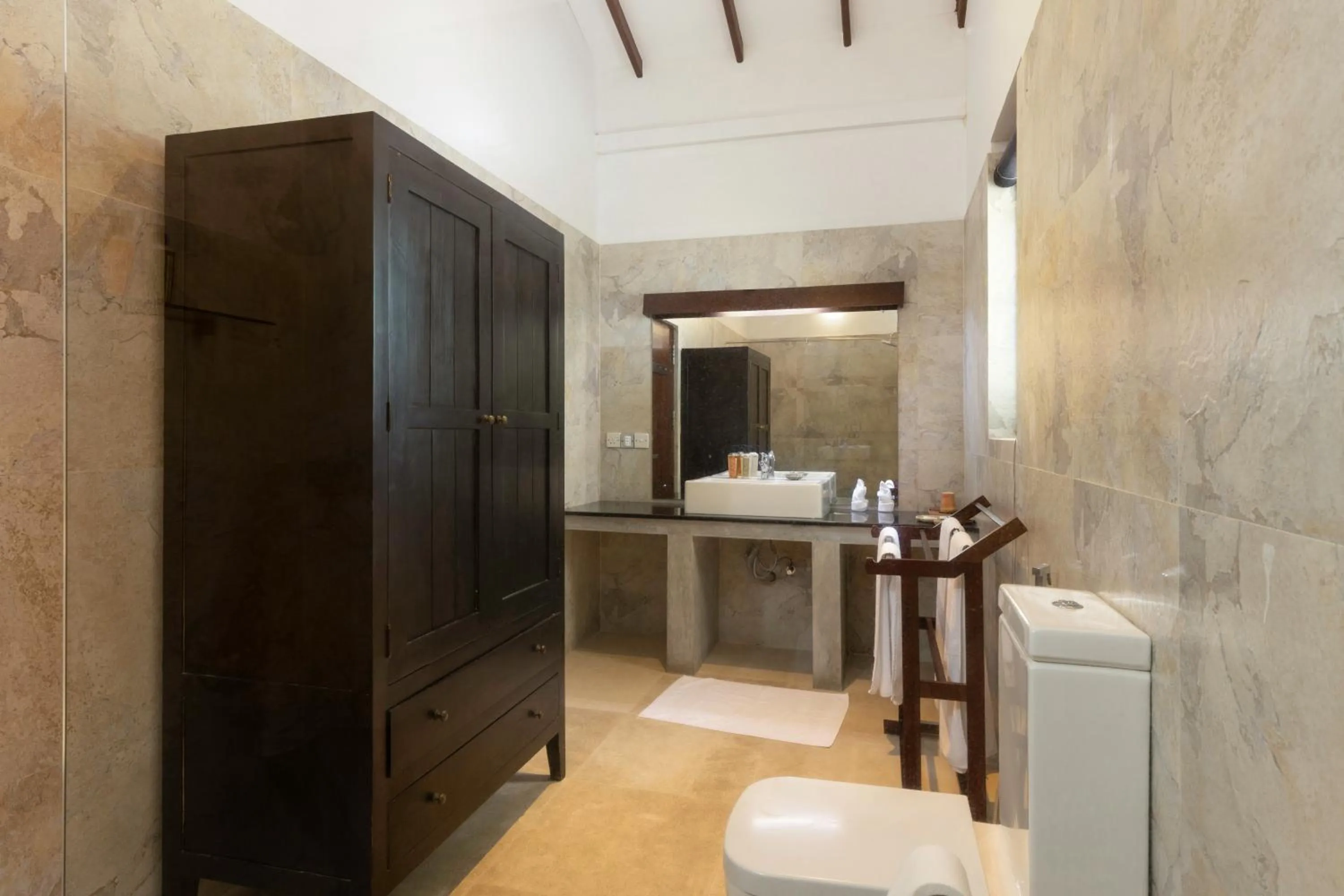 Bathroom in Parangi Weligama Bay - Thema Collection