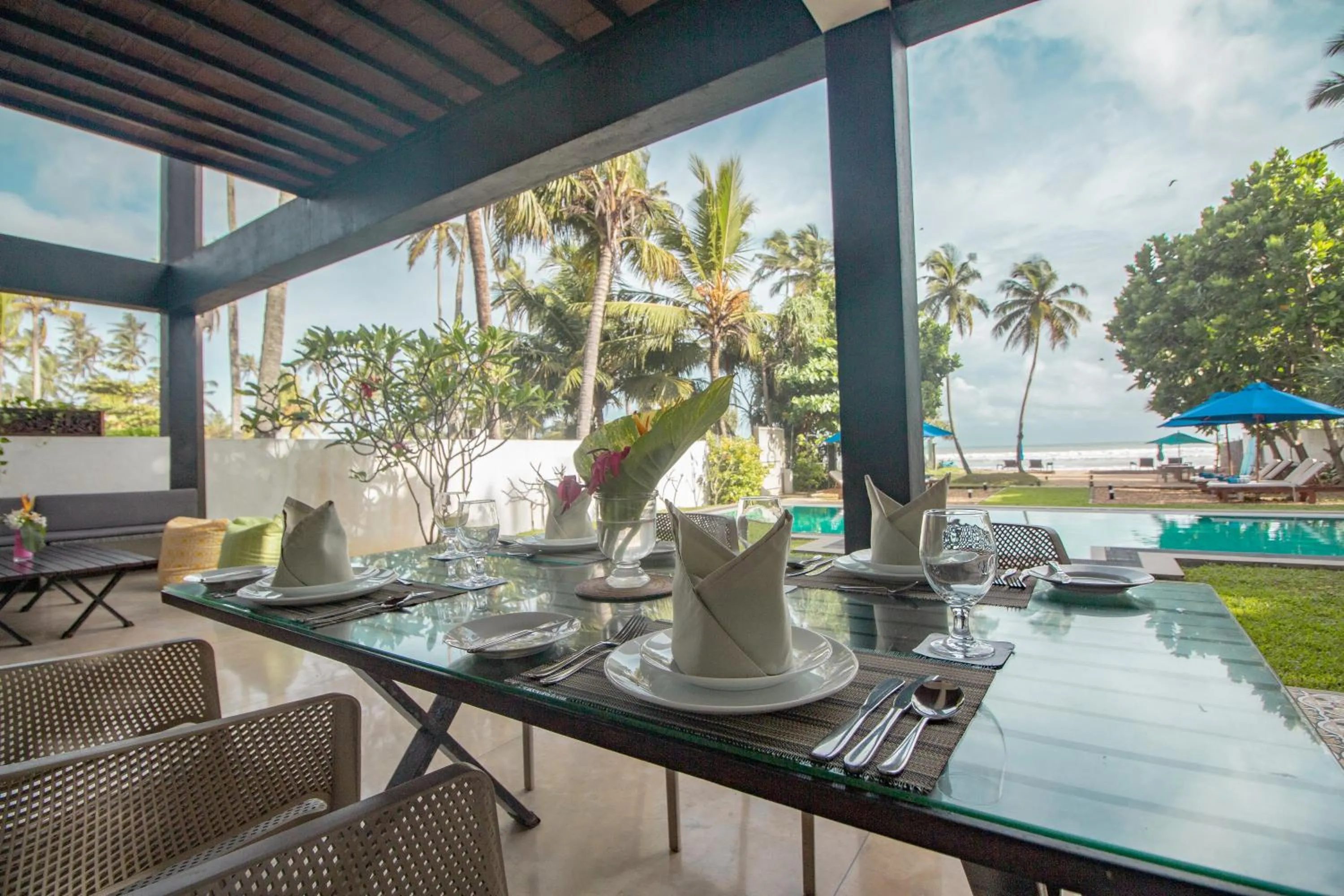 Dining area in Parangi Weligama Bay - Thema Collection