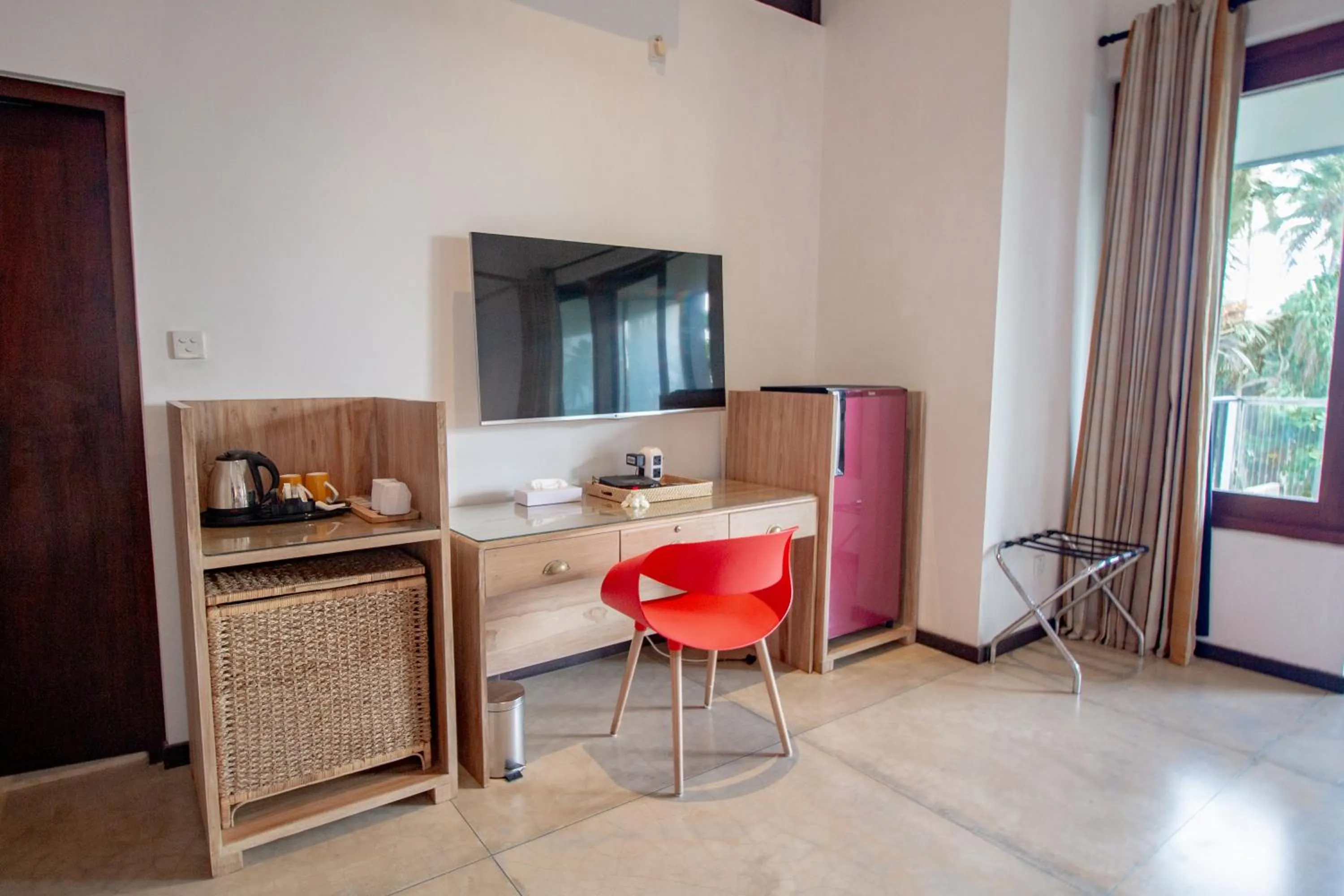 TV and multimedia in Parangi Weligama Bay - Thema Collection