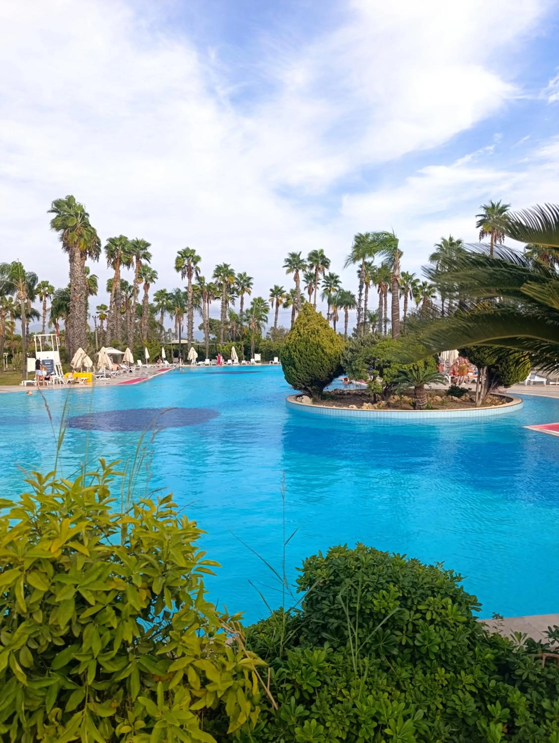 Swimming pool in Presa Di Finica Hotel