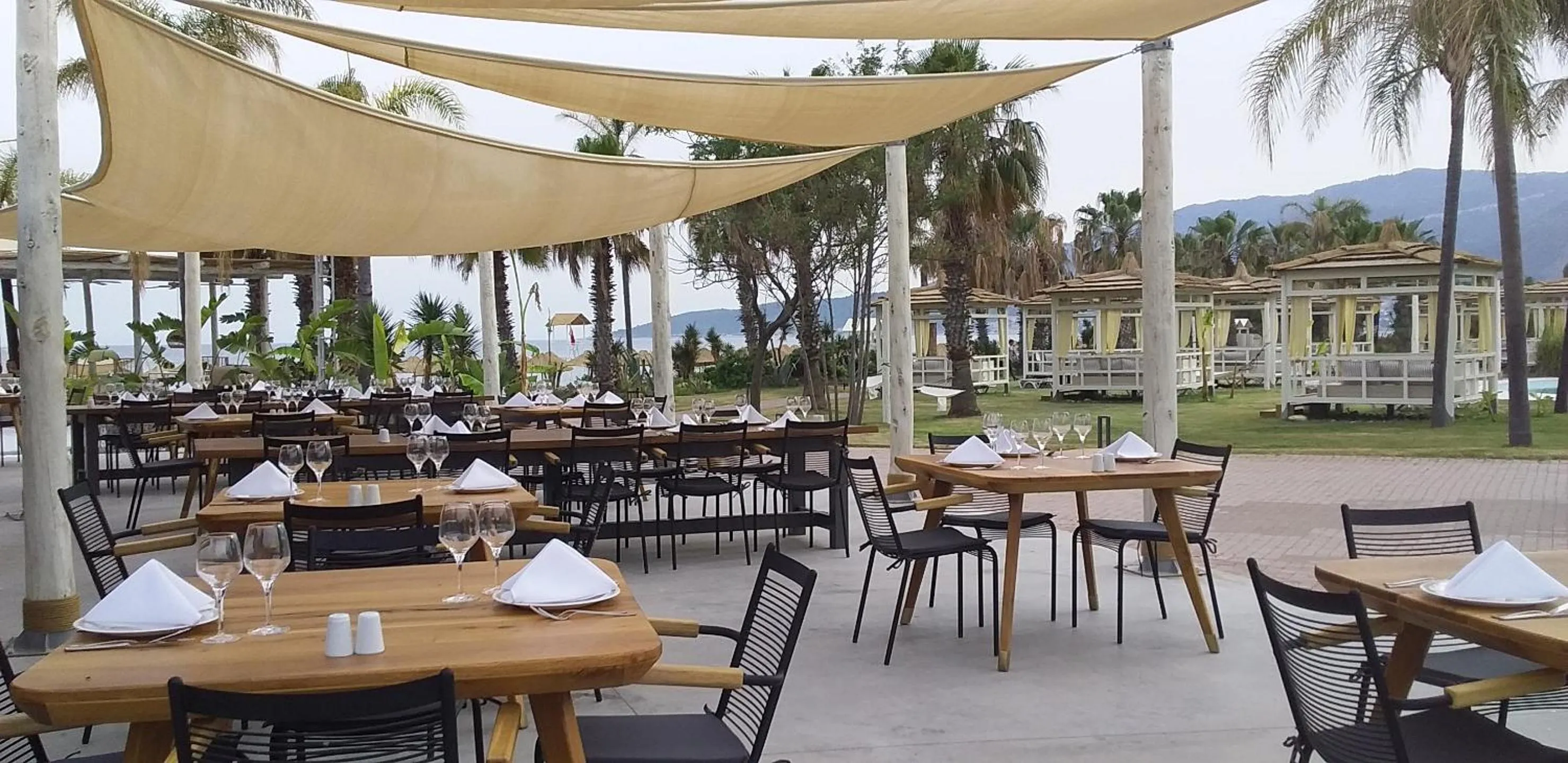 Restaurant/places to eat in Presa Di Finica Hotel