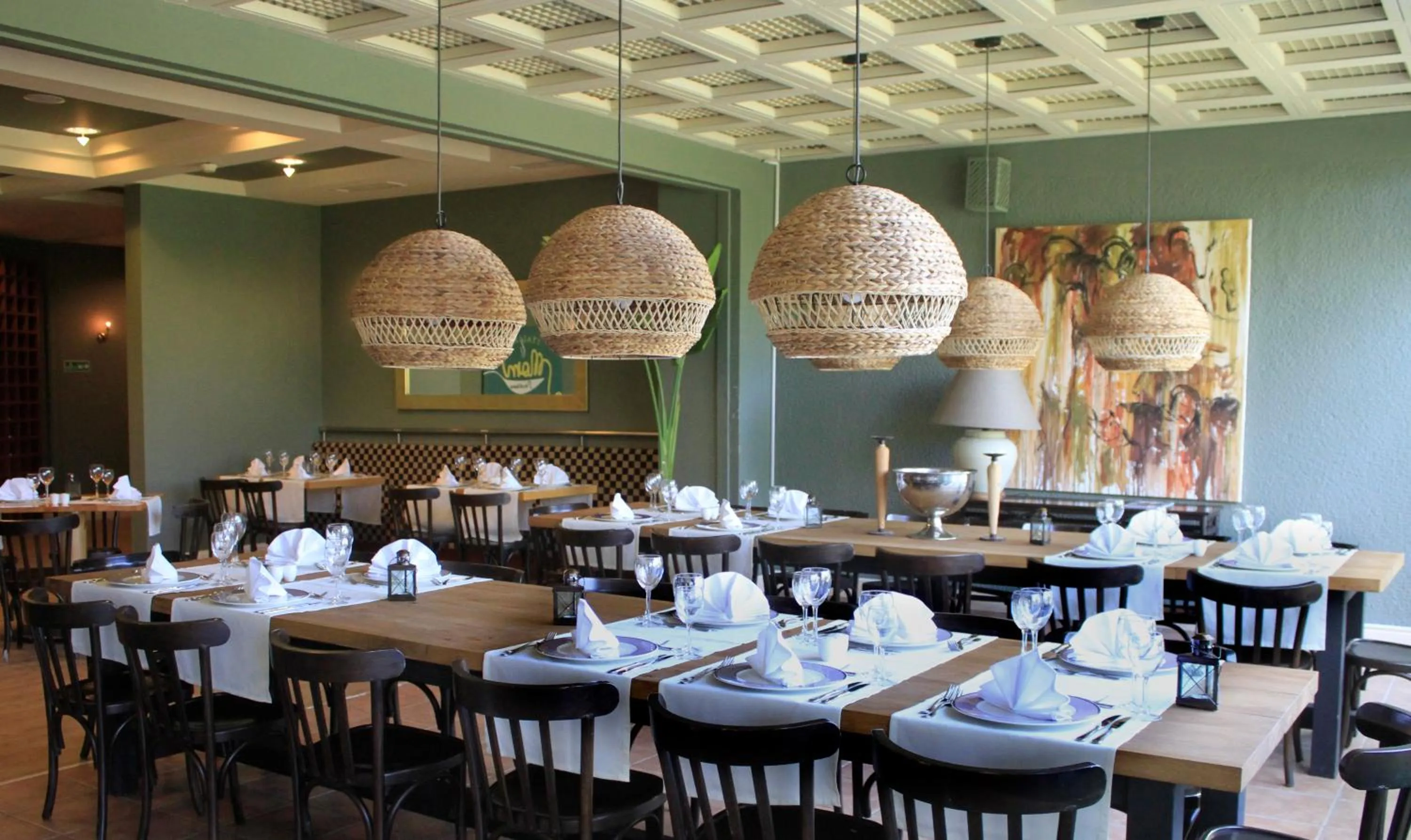 Restaurant/places to eat in Presa Di Finica Hotel