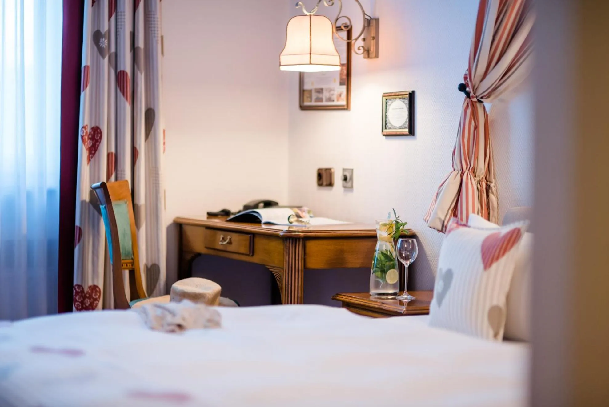 Bed in Lohmann's Romantik Hotel Gravenberg