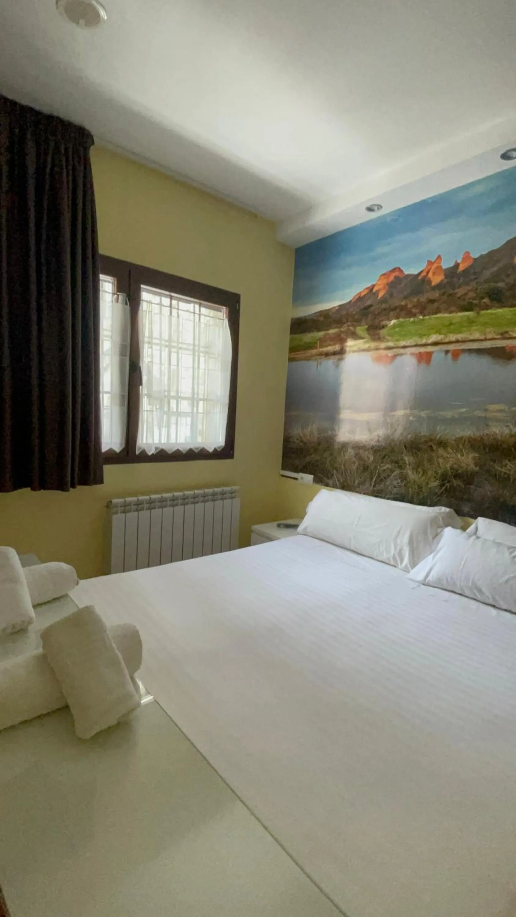 Bedroom, Bed in The Way Hotel Molinaseca