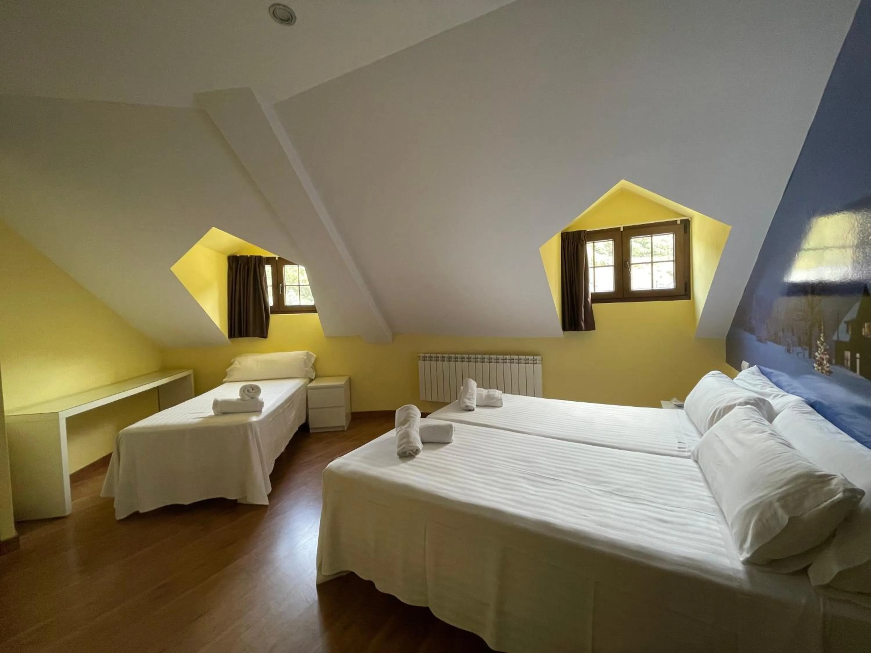 Bed in The Way Hotel Molinaseca