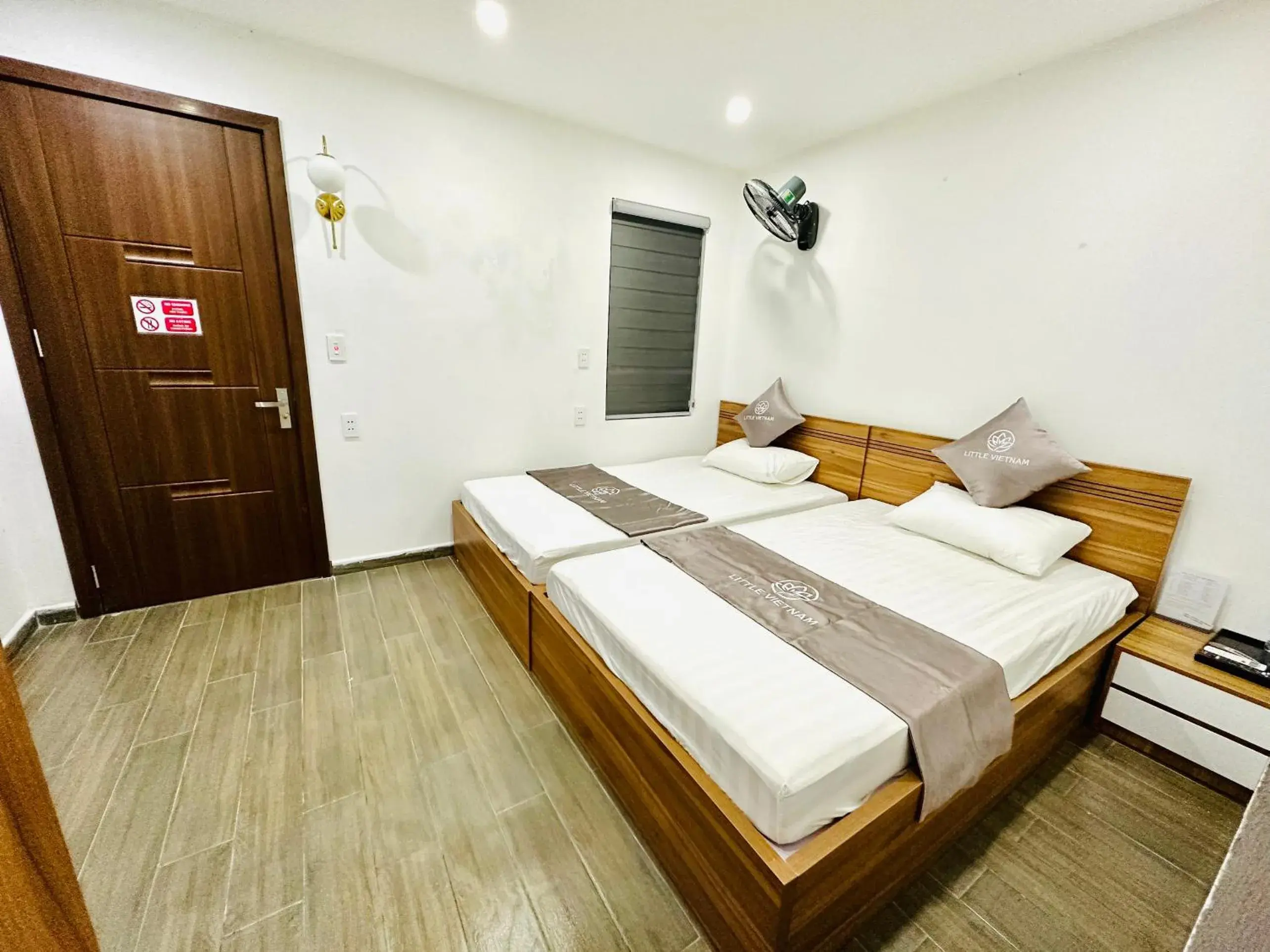 Economy Twin Room in Little Vietnam Hotel - Cát Bà Economy Twin Room in Little Vietnam Hotel - Cát Bà