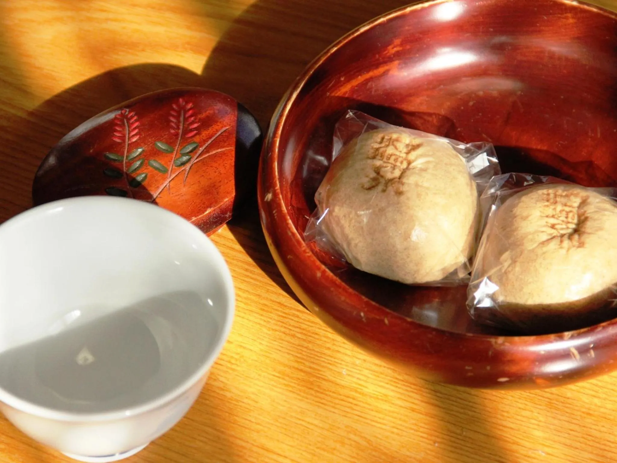 Photo of the whole room in Ikemoto