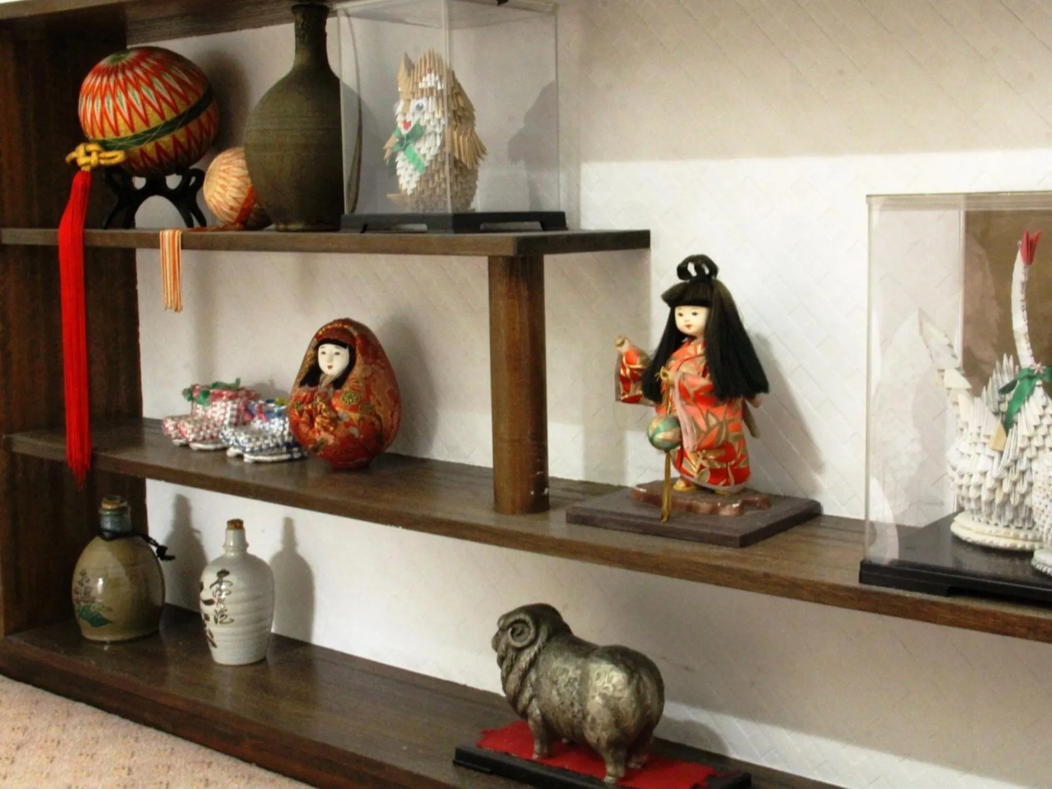 Decorative detail in Ikemoto