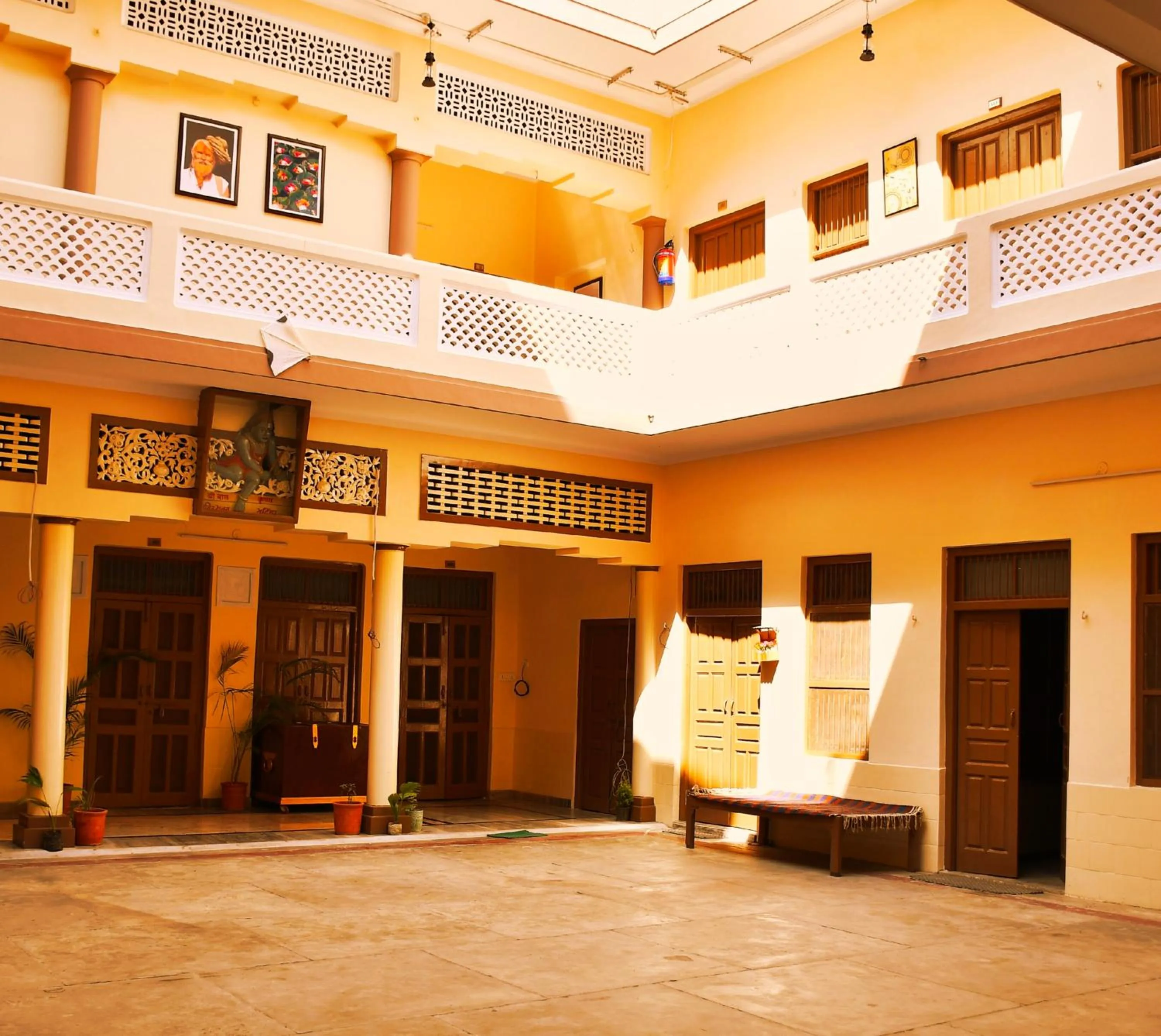 Gobind Bhawan Heritage Hotel