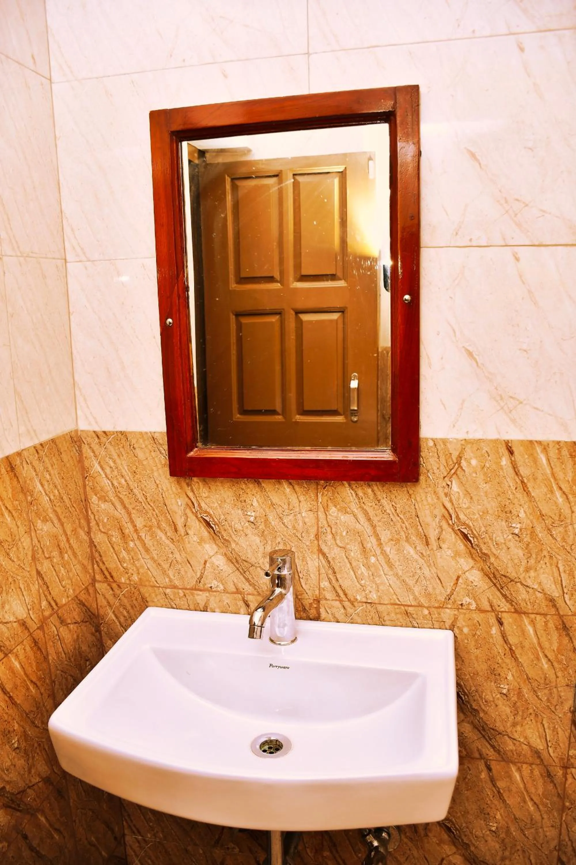 Bathroom in Gobind Bhawan Heritage Hotel