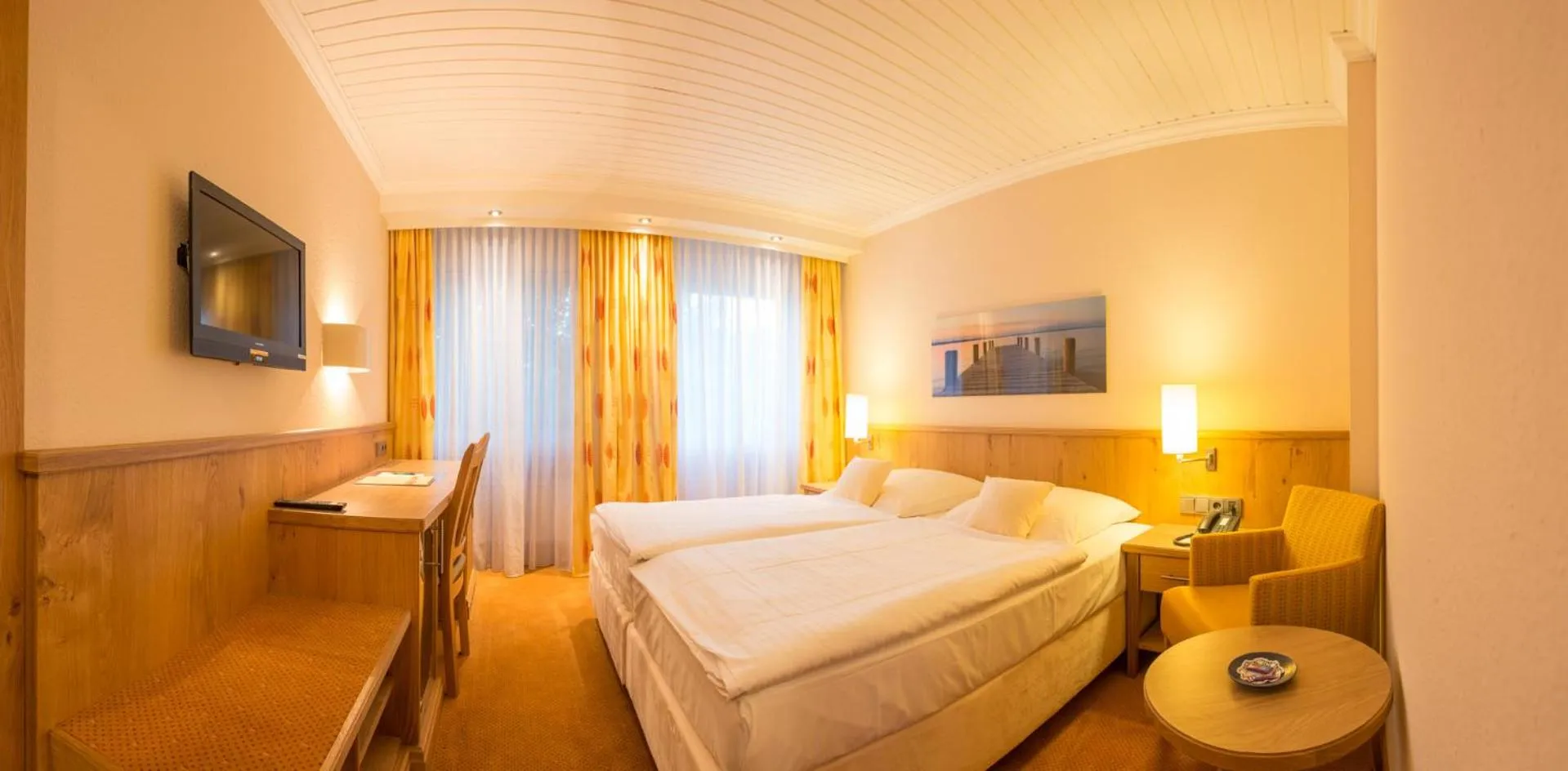 Photo of the whole room, Bed in Gronauer Tannenhof