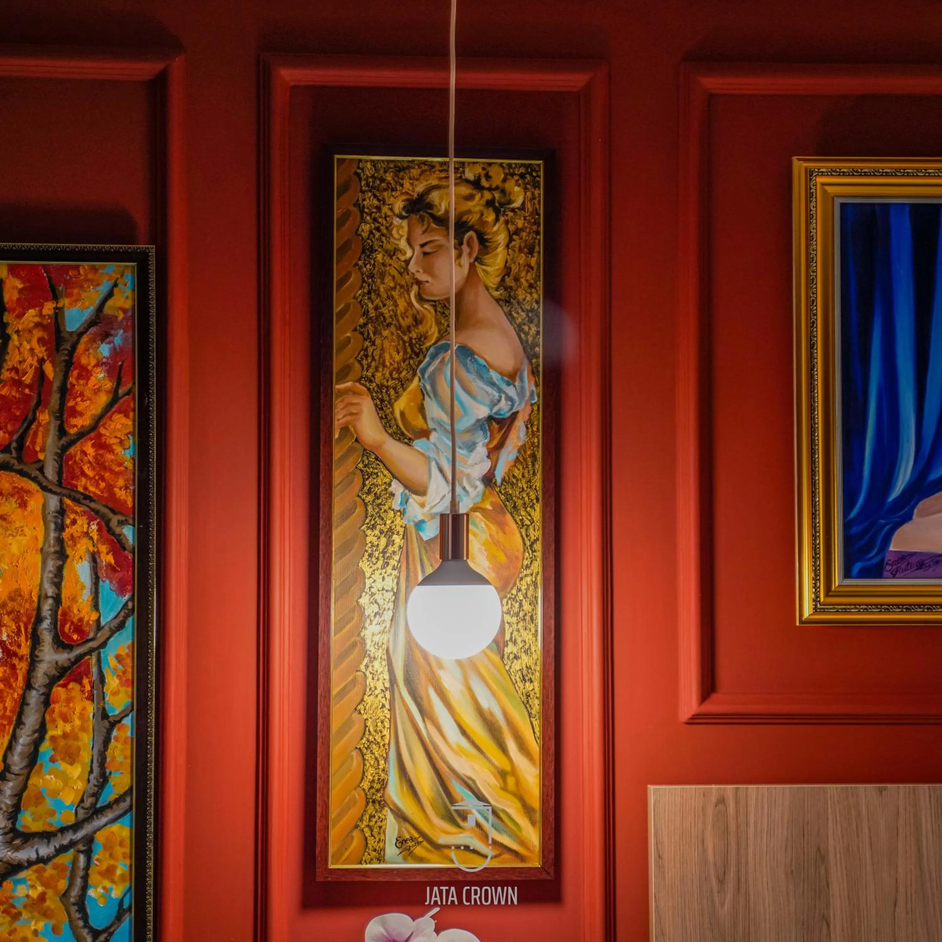 Decorative detail in Jata Hotel