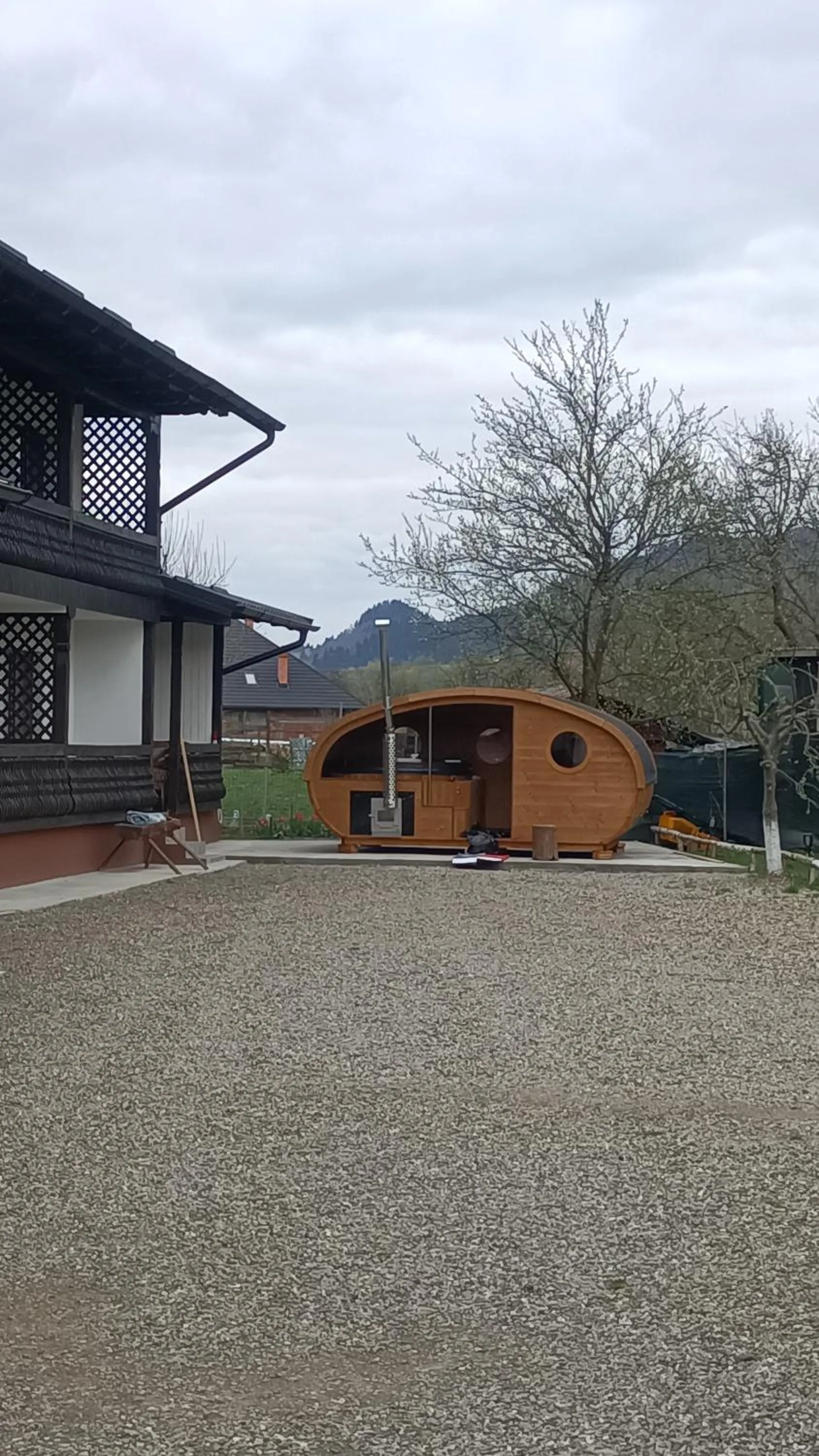 Hot Tub in Casa Câmpulungeană