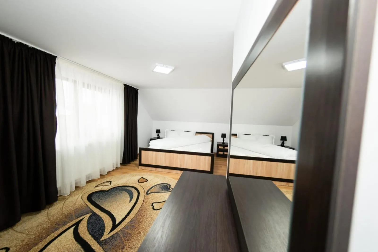 Bedroom, Bed in Casa Câmpulungeană