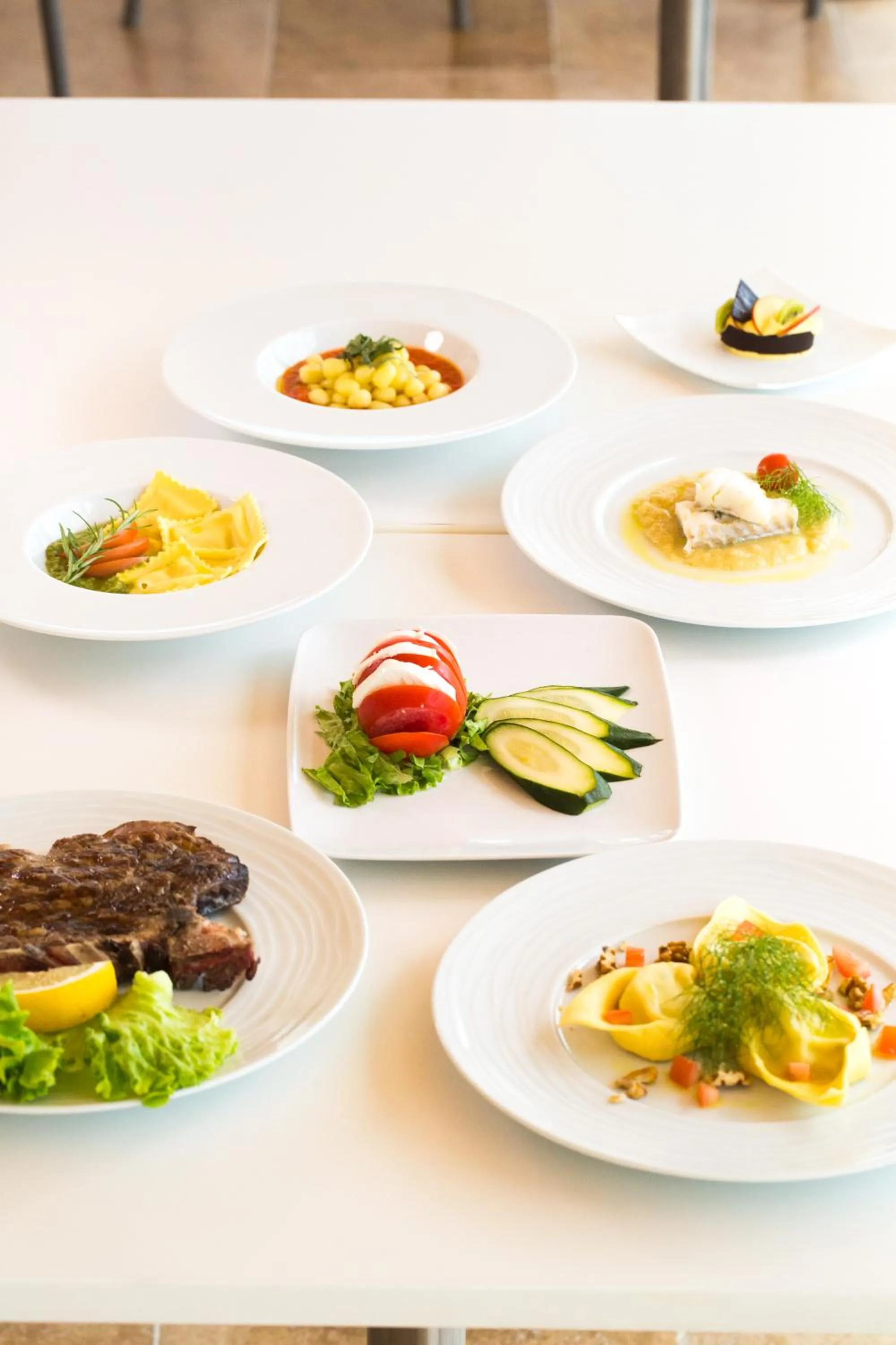 Restaurant/places to eat in The Florence Hills Resort & Wellness