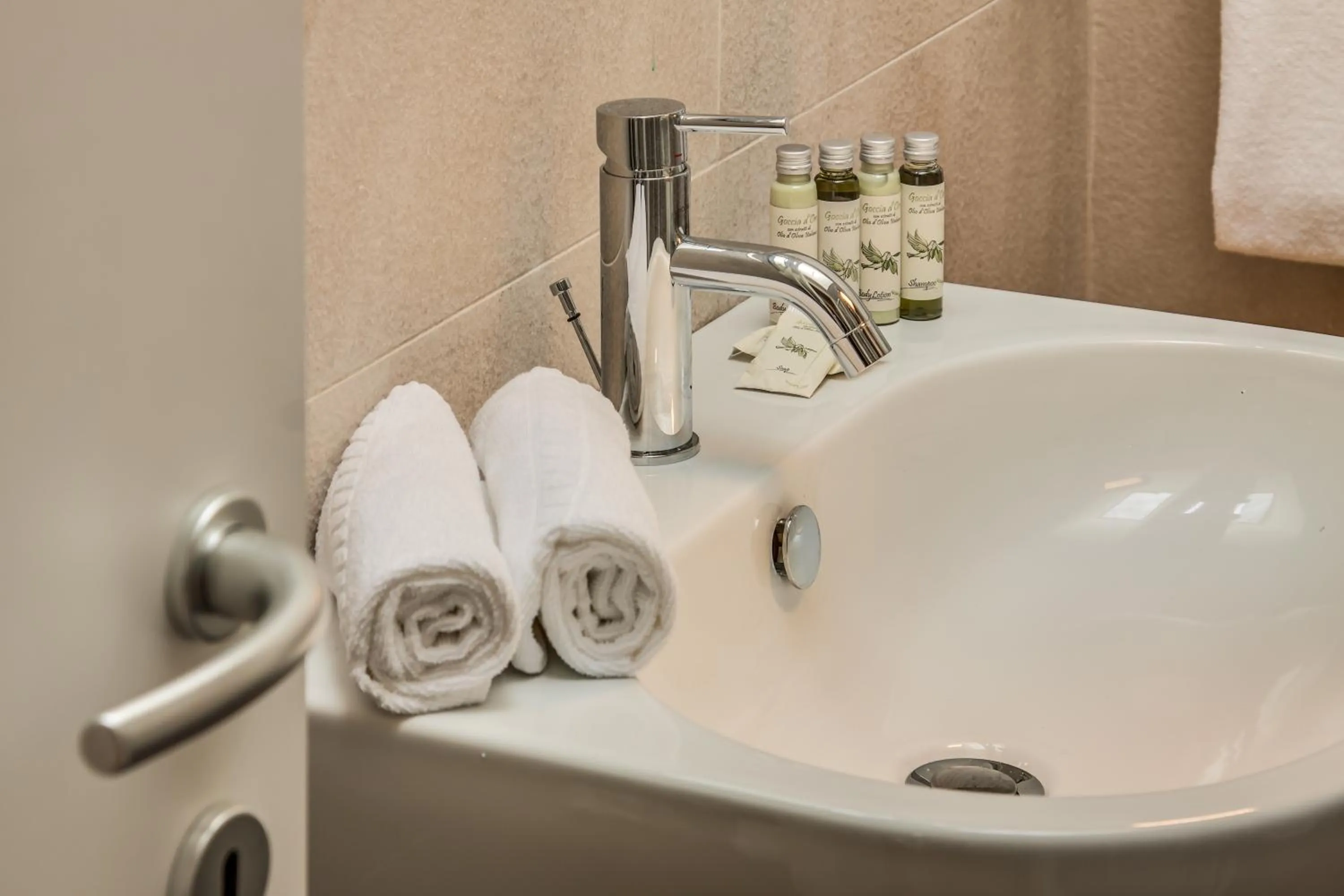 Bathroom in The Florence Hills Resort & Wellness