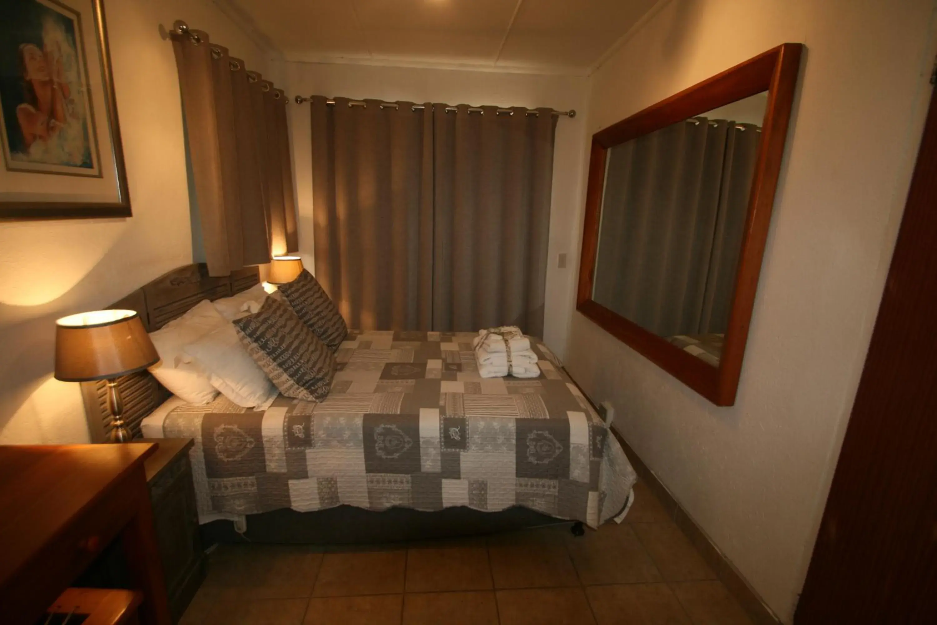 Cottage with Garden View - single occupancy in Dusk to Dawn Guesthouse Cottage with Garden View - single occupancy in Dusk to Dawn Guesthouse