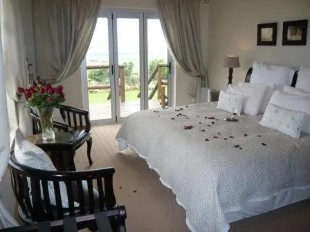 Bed in Dusk to Dawn Guesthouse