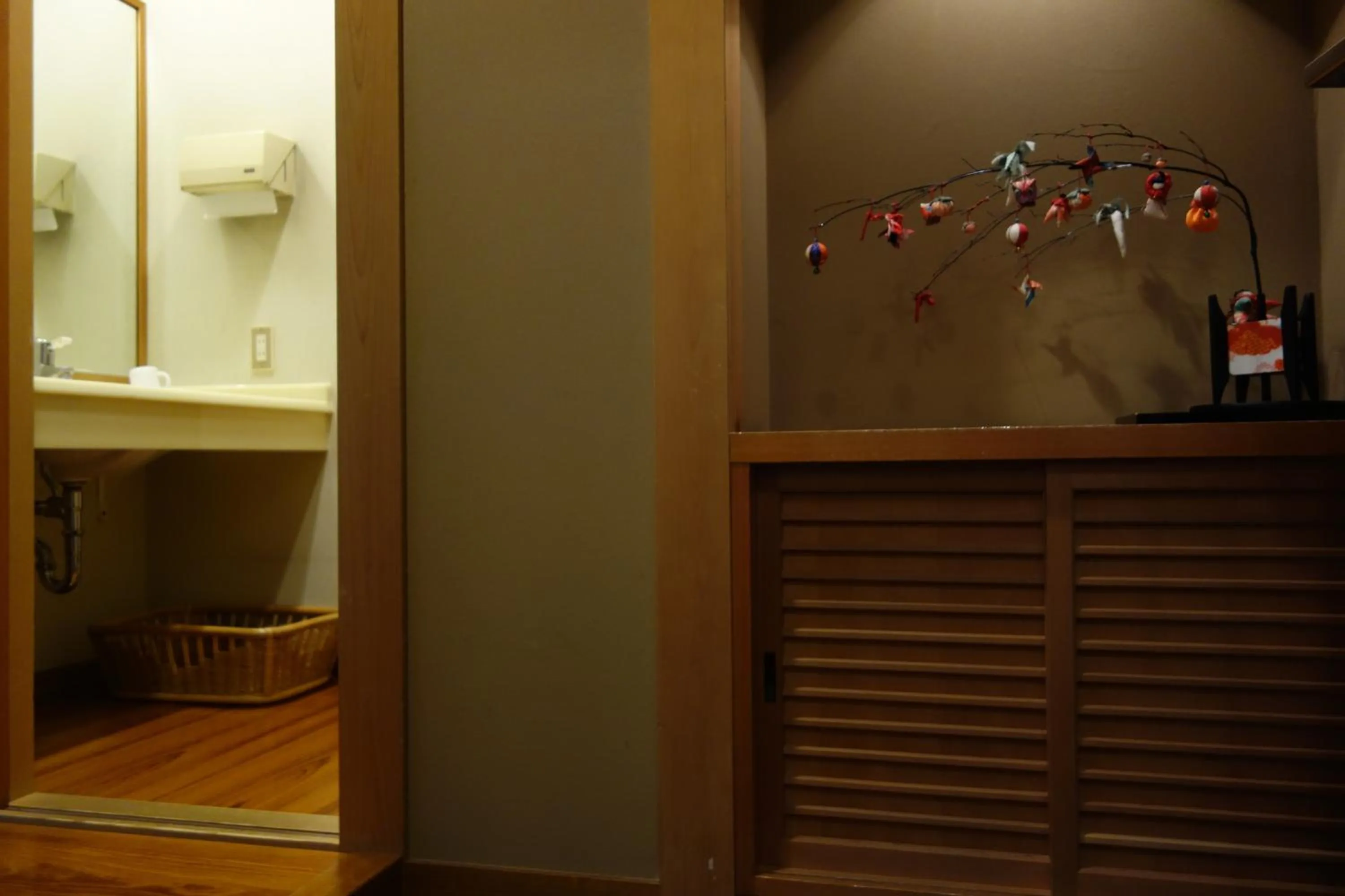 Photo of the whole room in Mutsumikan