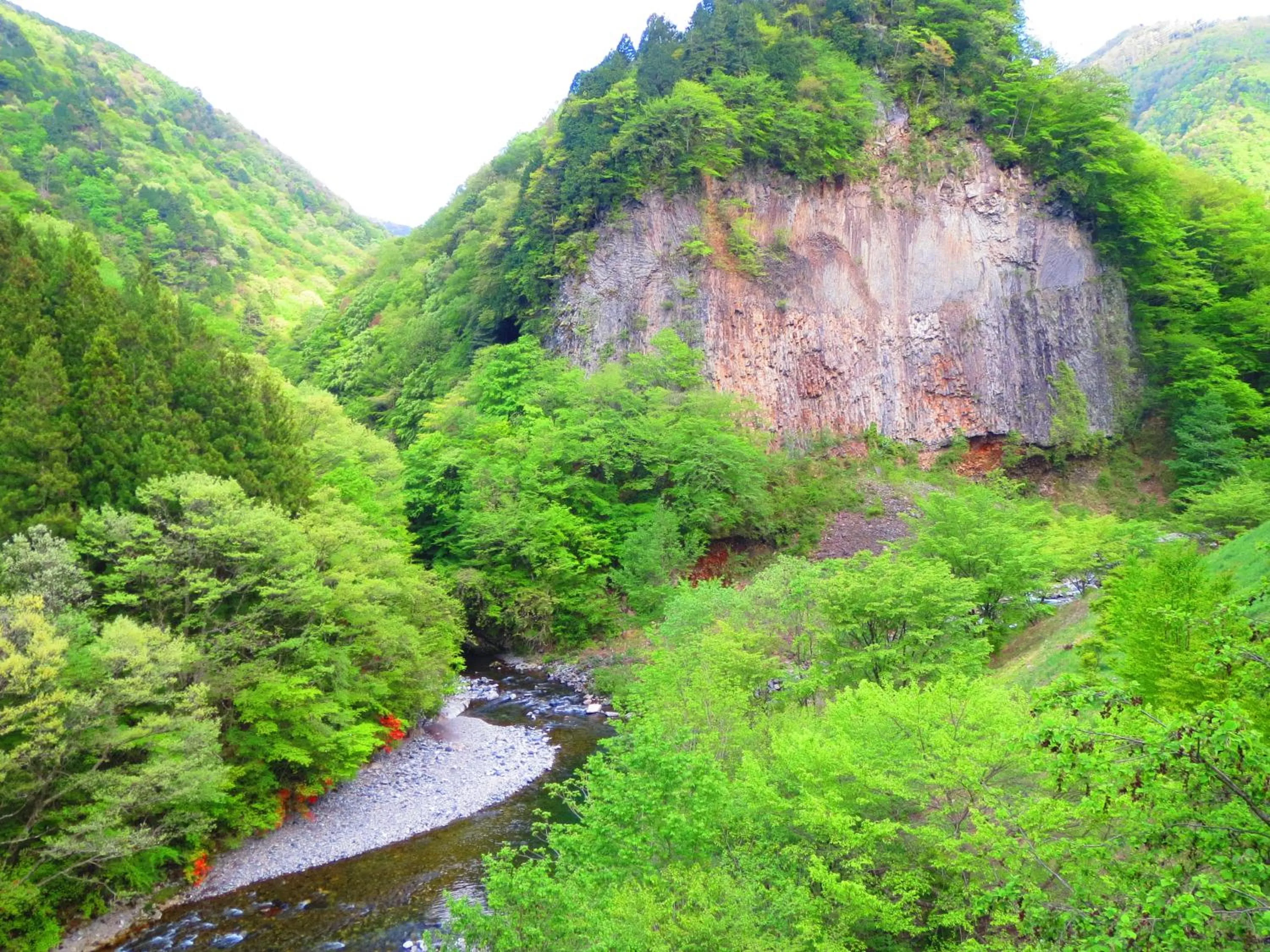 Nearby landmark in Mutsumikan
