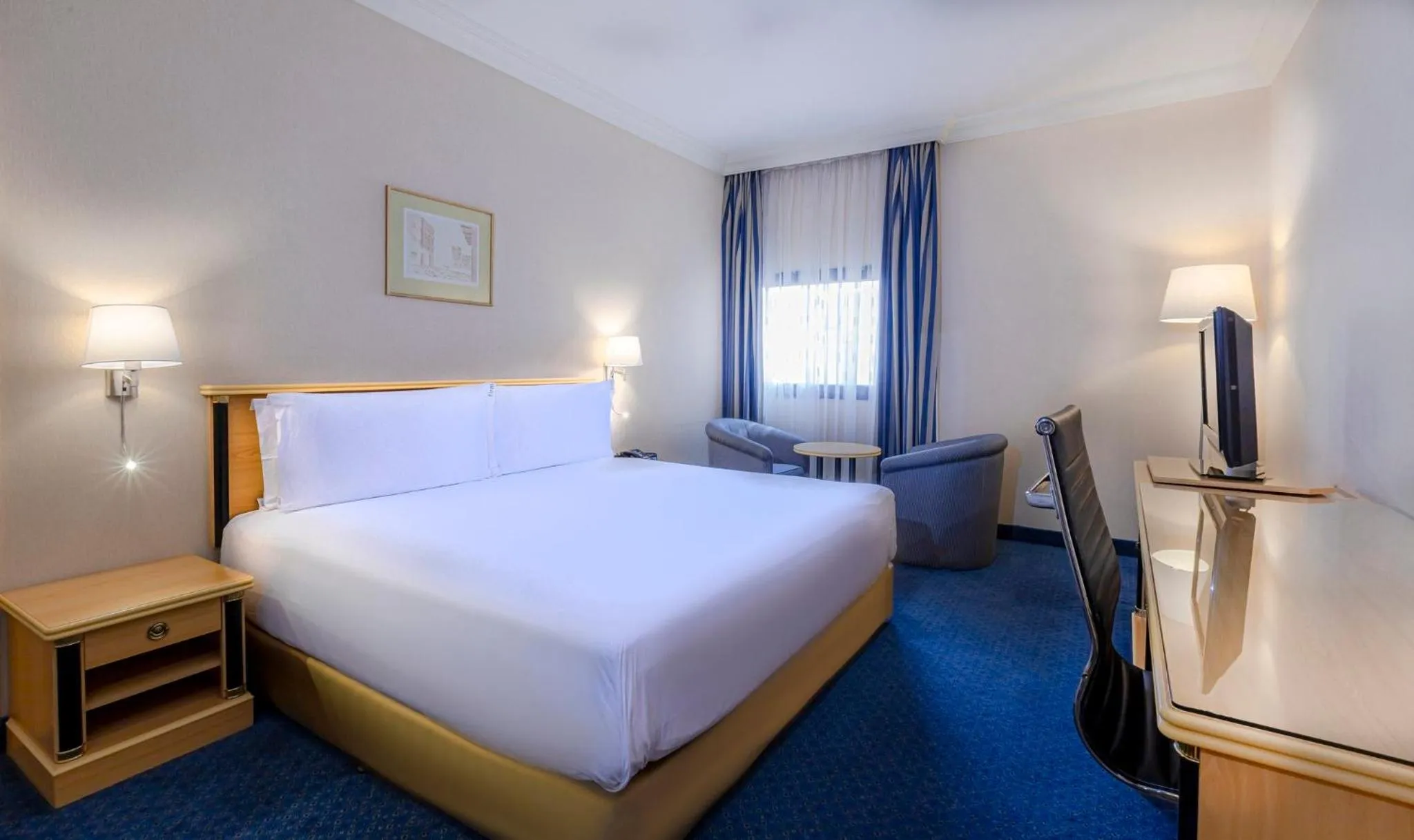 Photo of the whole room, Bed in Holiday Inn Yanbu by IHG