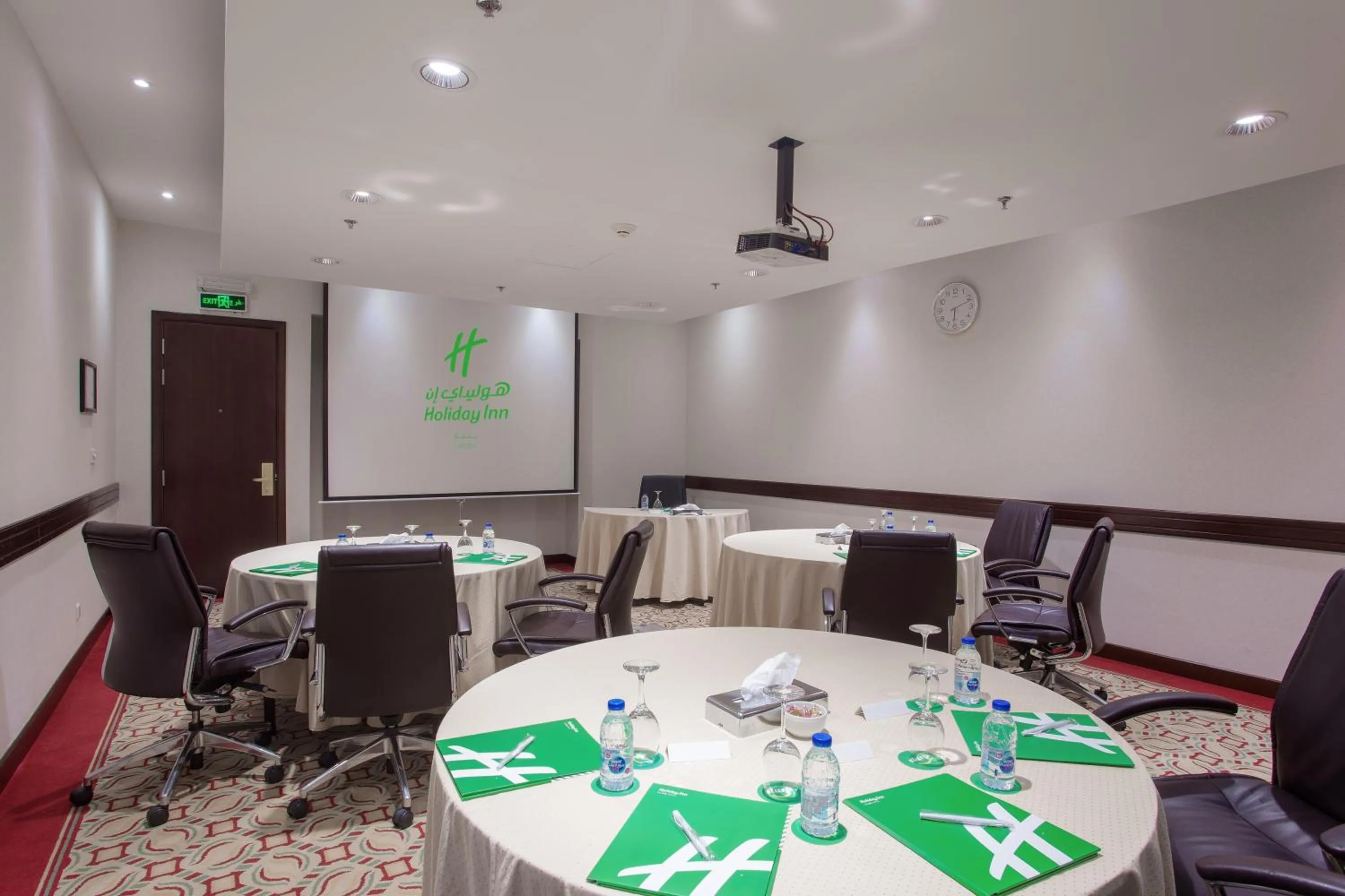 Meeting/conference room in Holiday Inn Yanbu by IHG