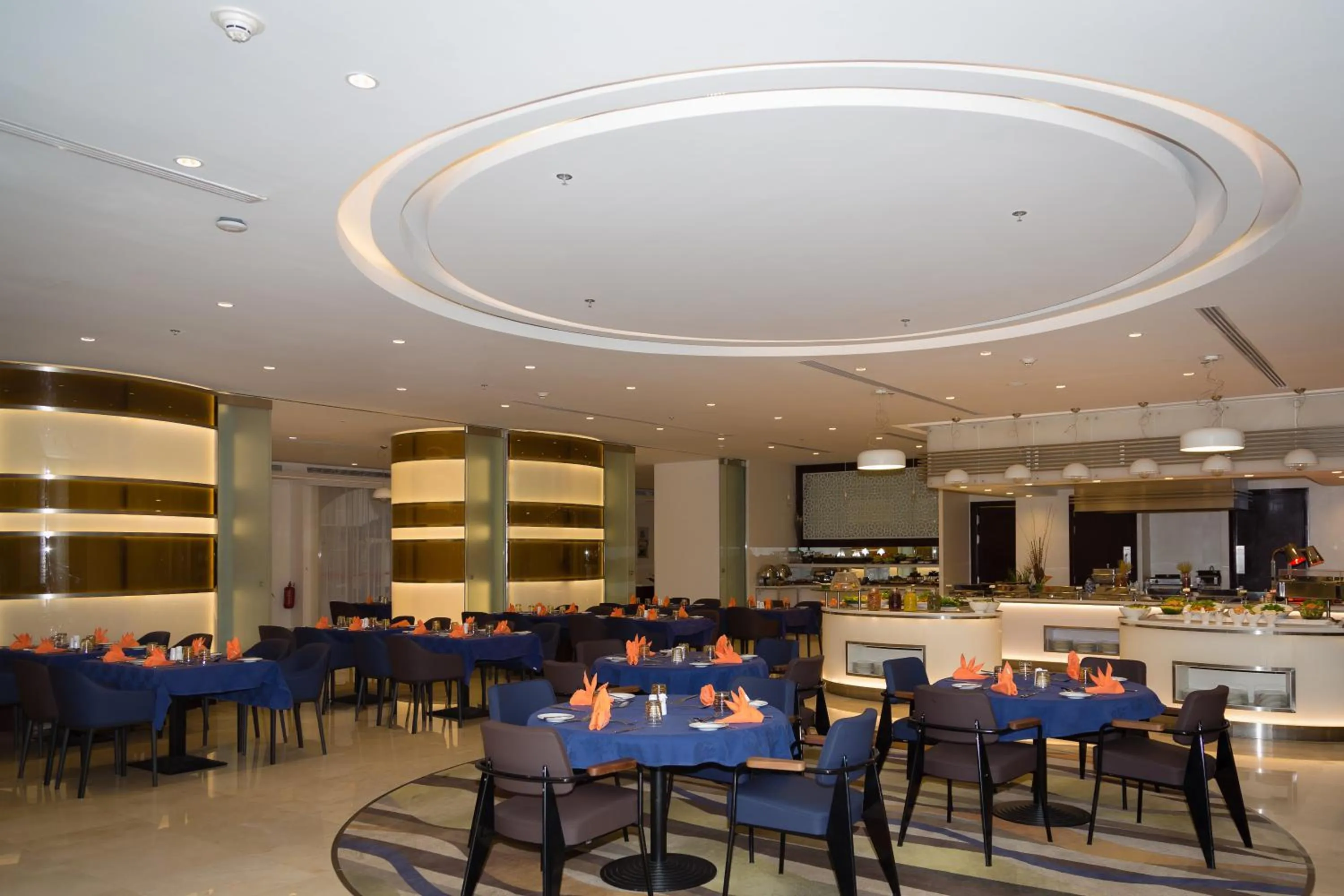 Restaurant/places to eat in Holiday Inn Yanbu by IHG