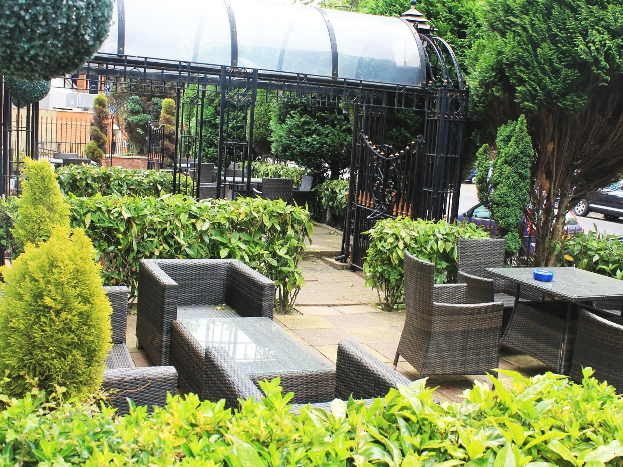 Balcony/Terrace in Roseview Alexandra Palace Hotel