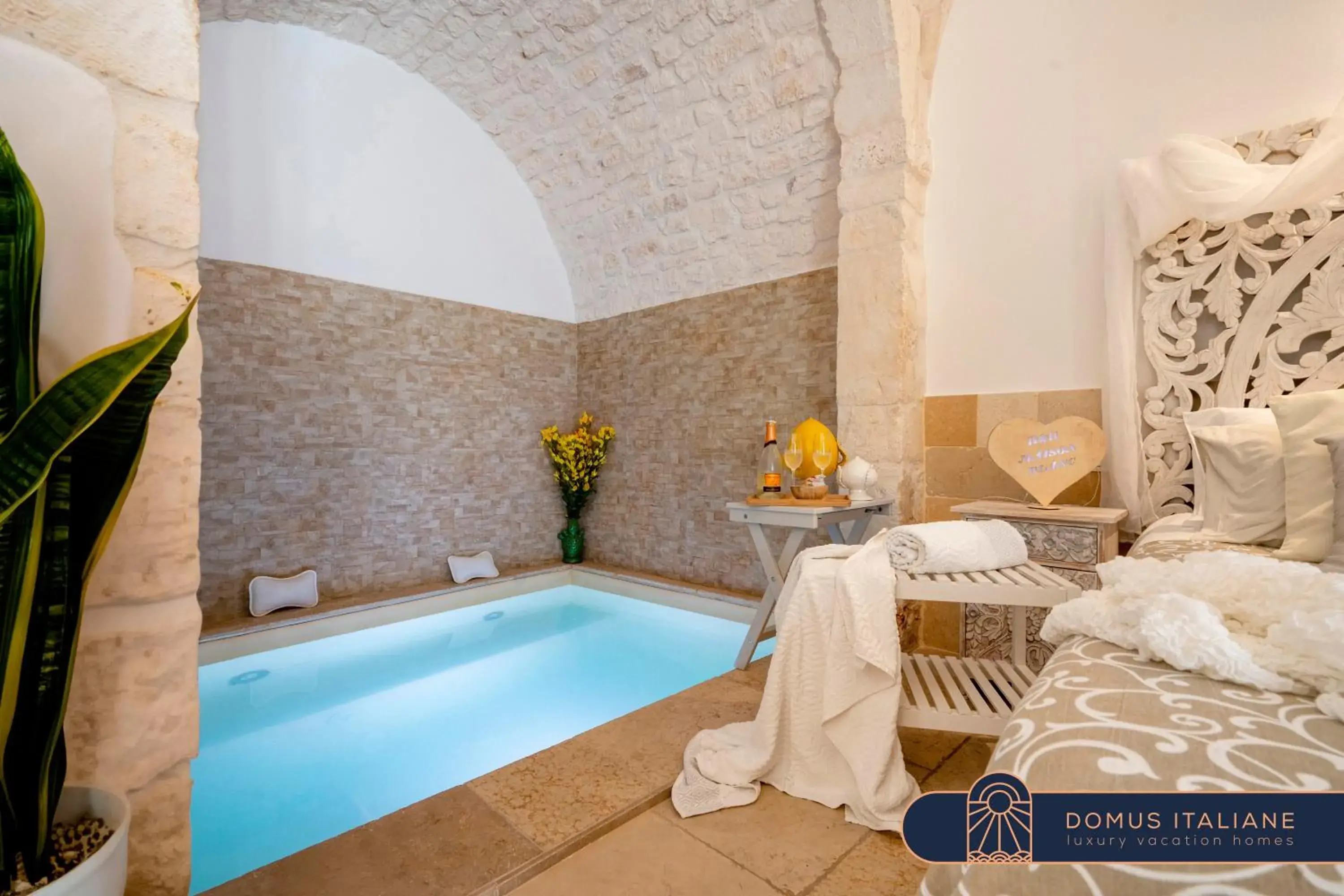 Maison Blanc Ostuni - Jacuzzi only winter Maison Blanc Ostuni - Jacuzzi only winter
