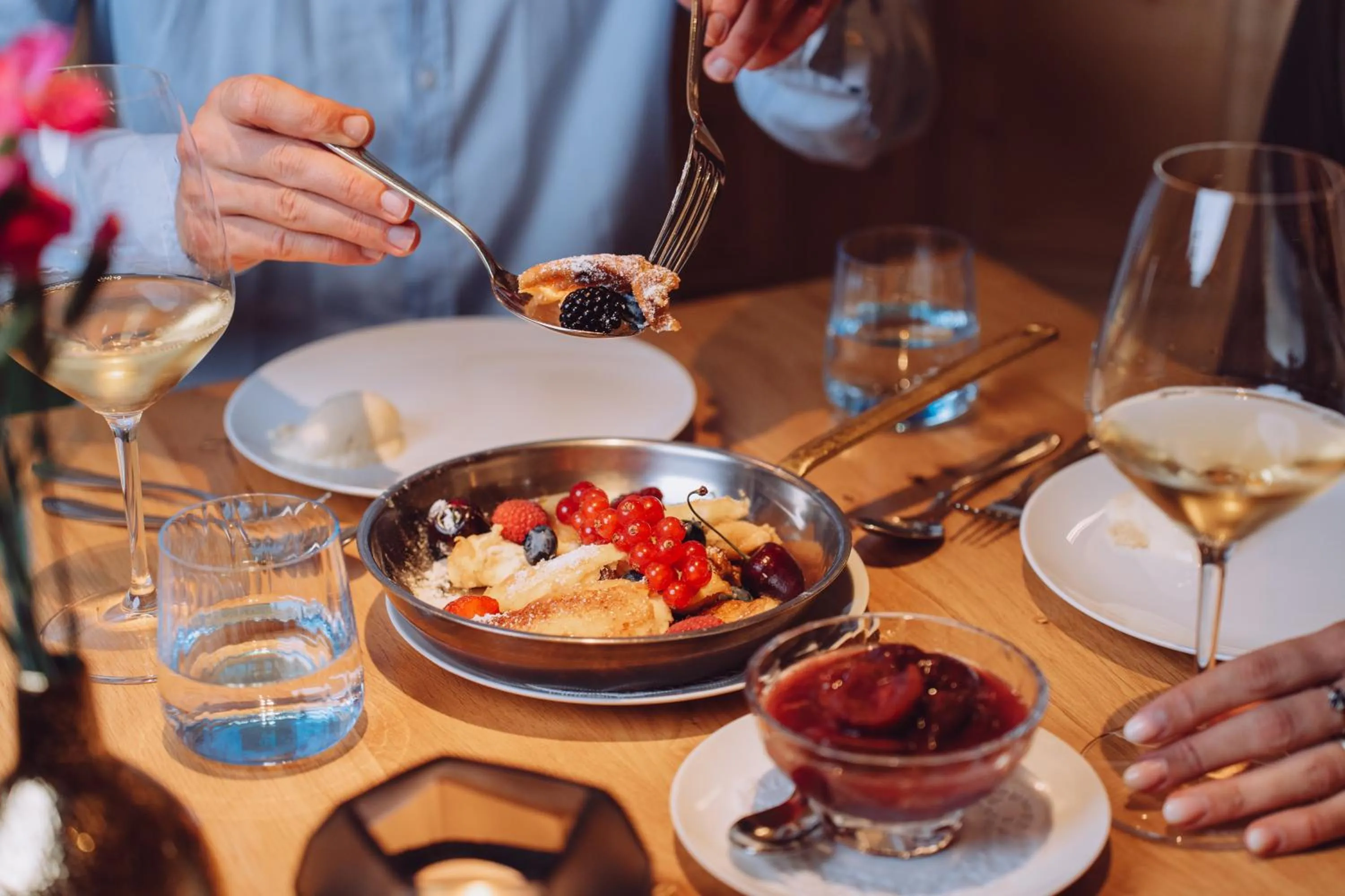 Restaurant/places to eat in Parkhotel Egerner Höfe