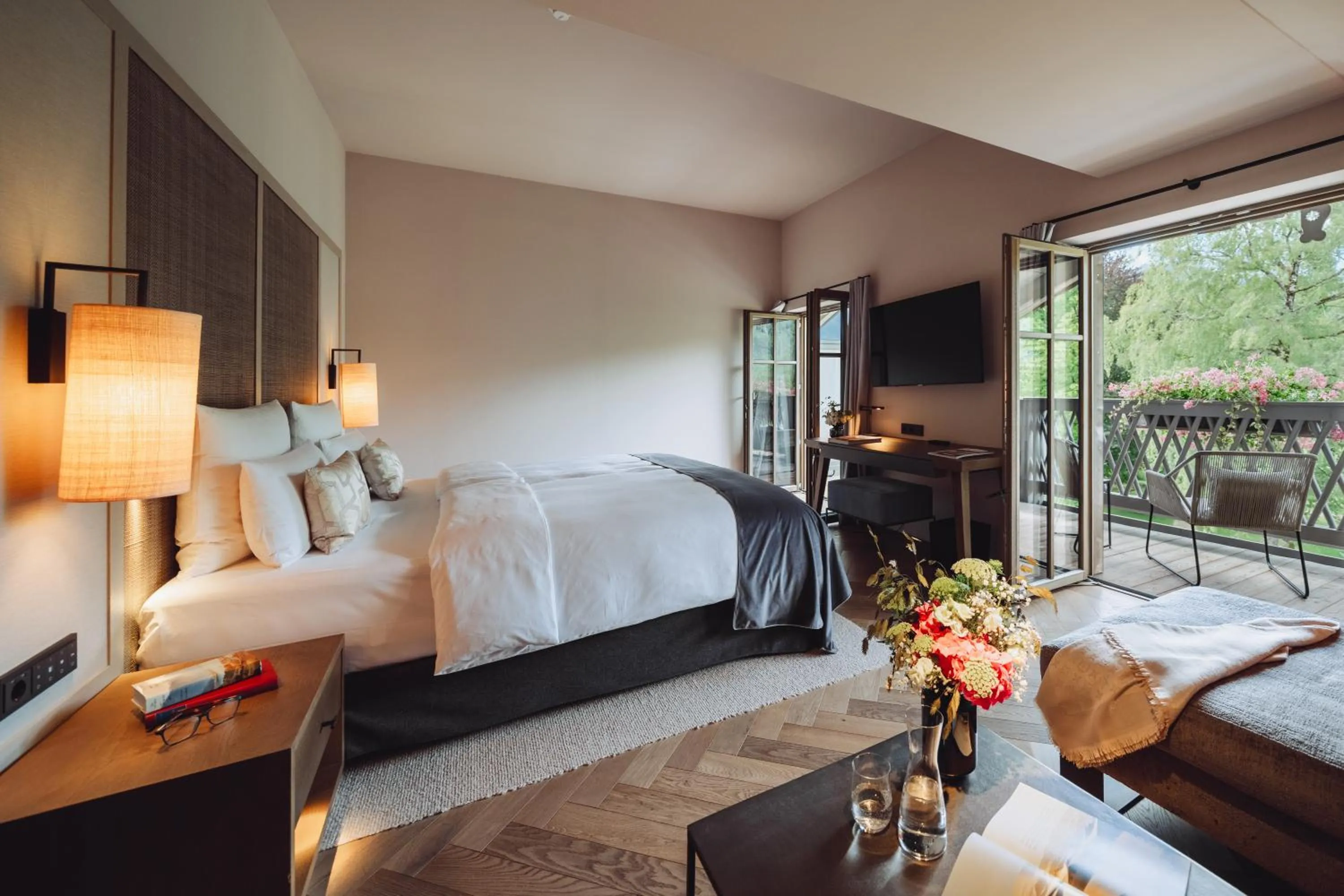 View (from property/room), Bed in Parkhotel Egerner Höfe