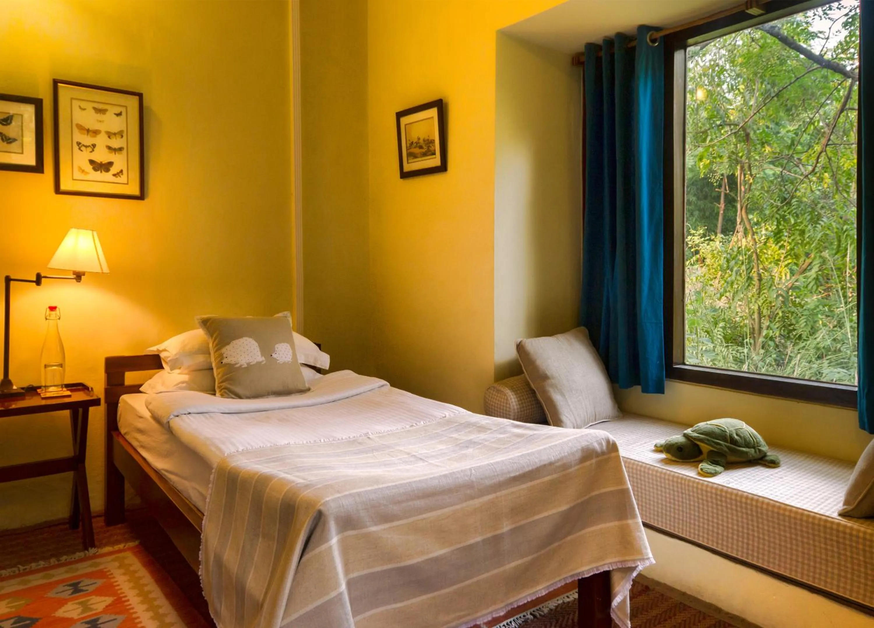 Bed in Jim's Jungle Retreat