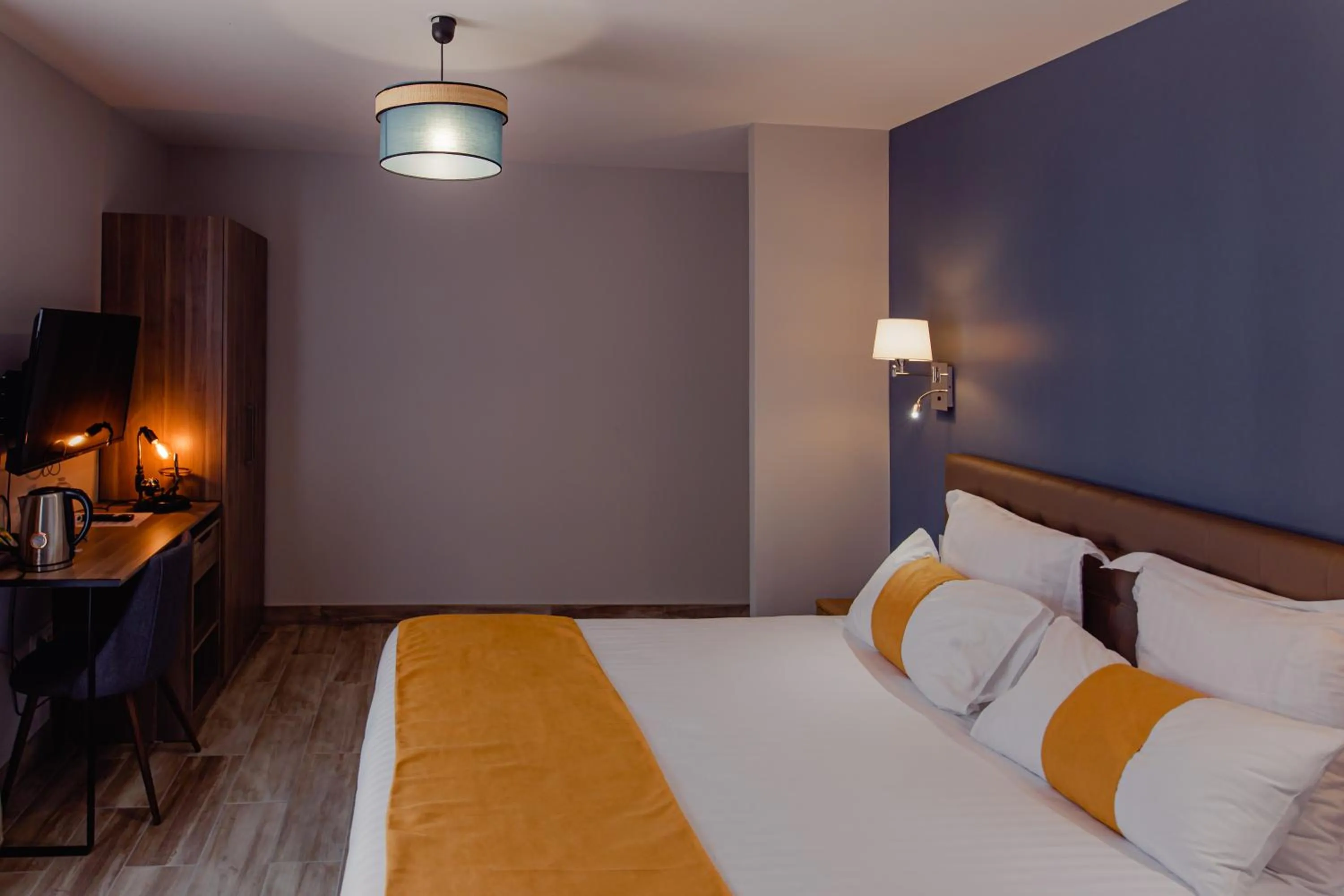 VILLA DES CHENES-Adult only