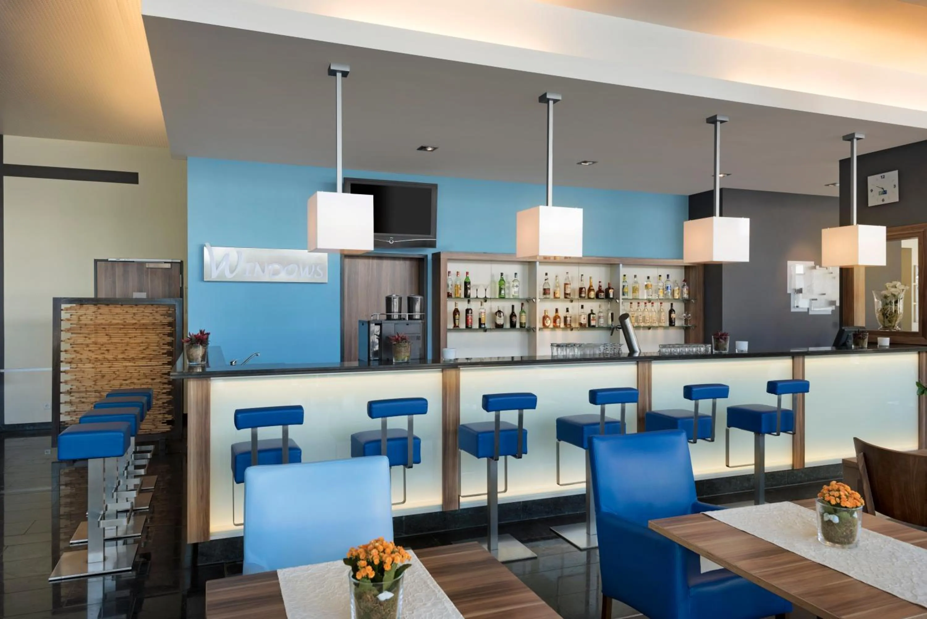 Lounge or bar in Holiday Inn Express Singen by IHG
