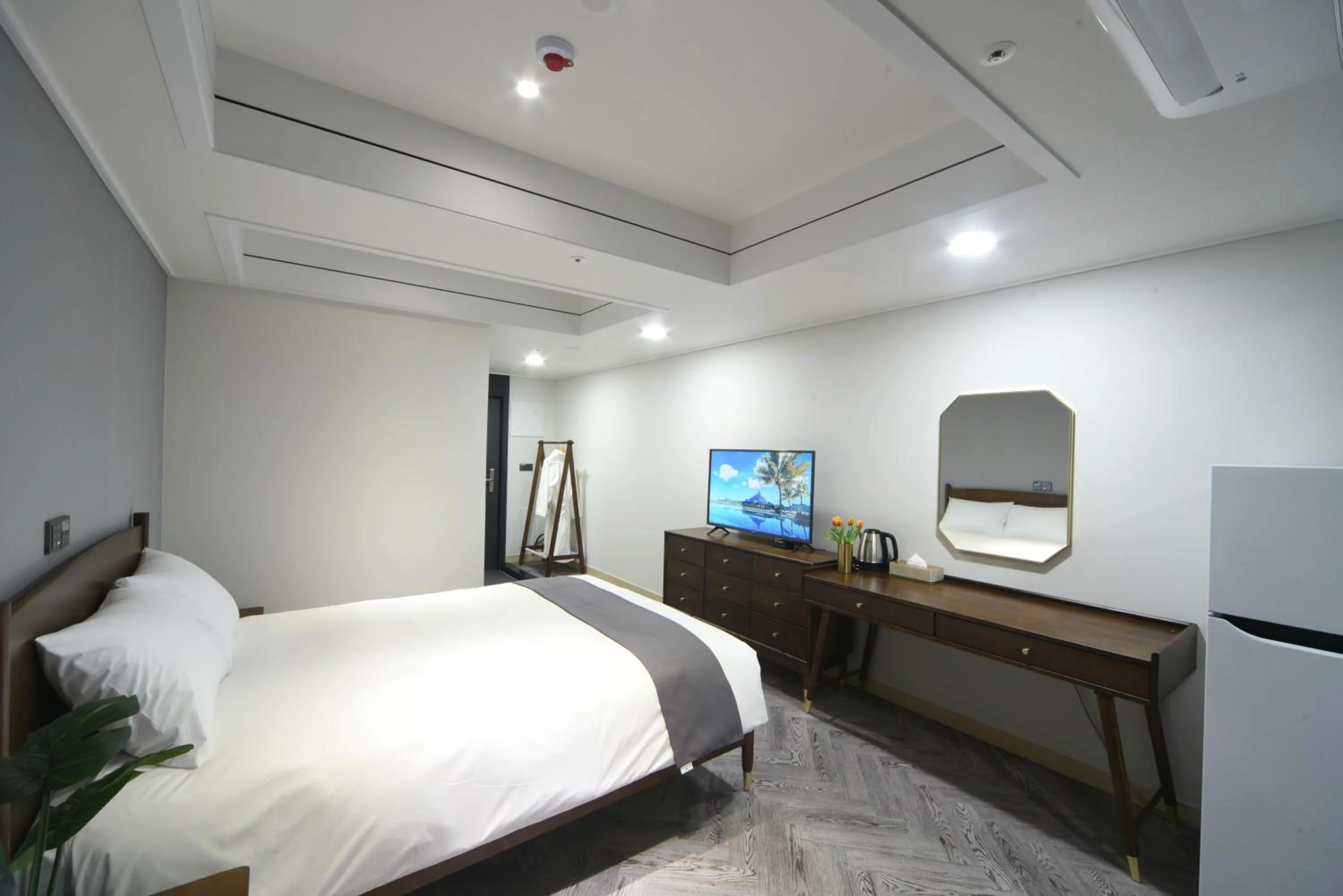 Bed in Haeundae Central Hotel