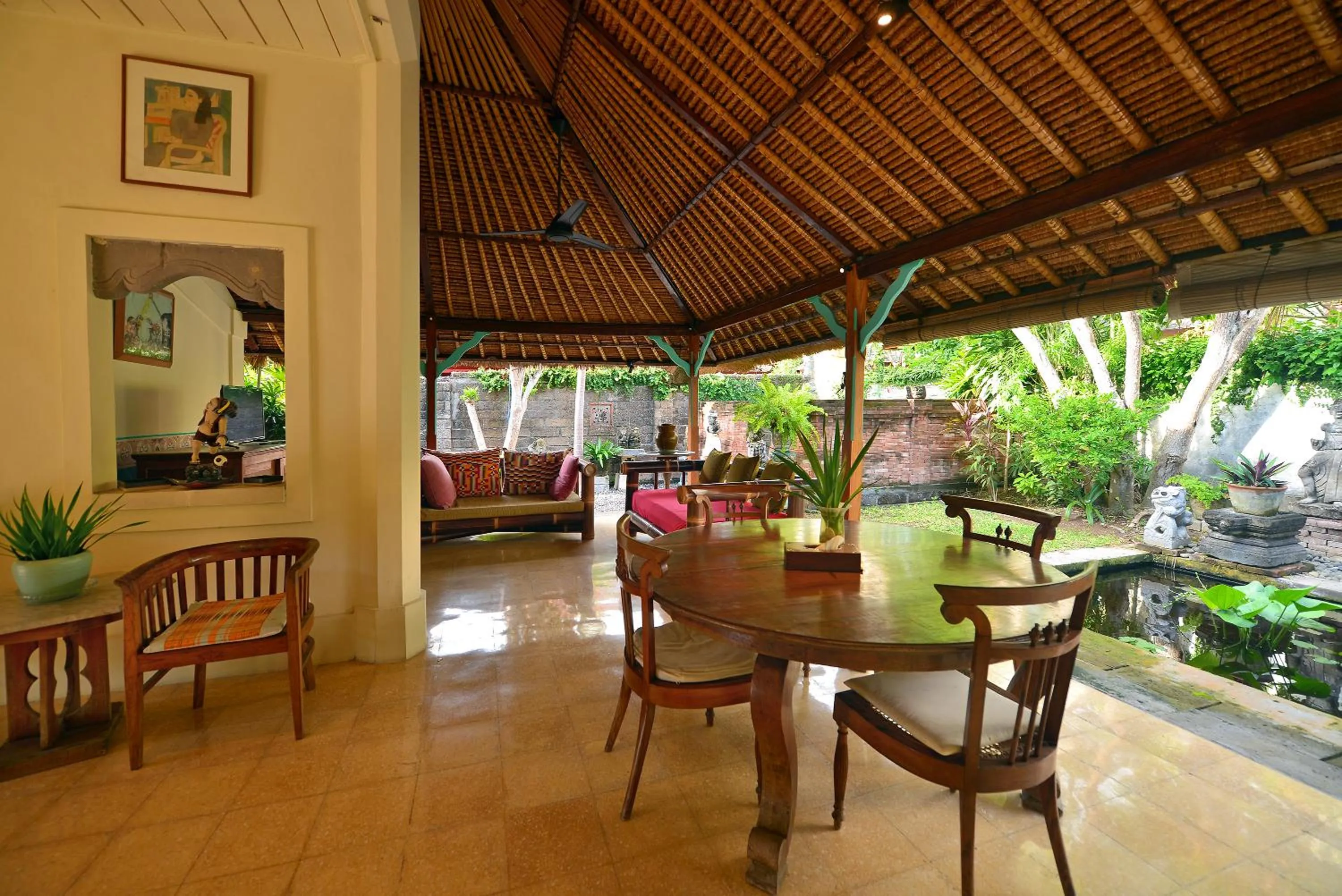 Patio in Bebek Cottages Sanur