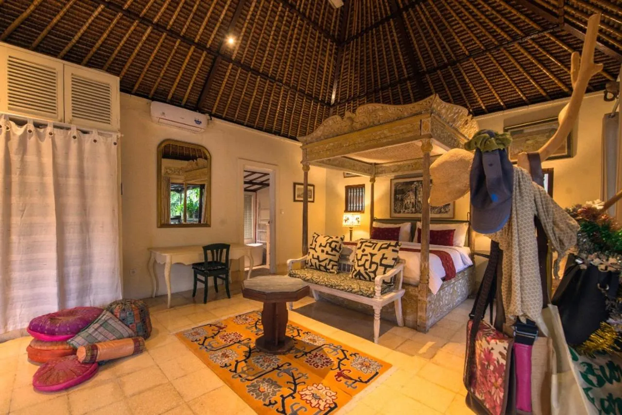 Bed in Bebek Cottages Sanur