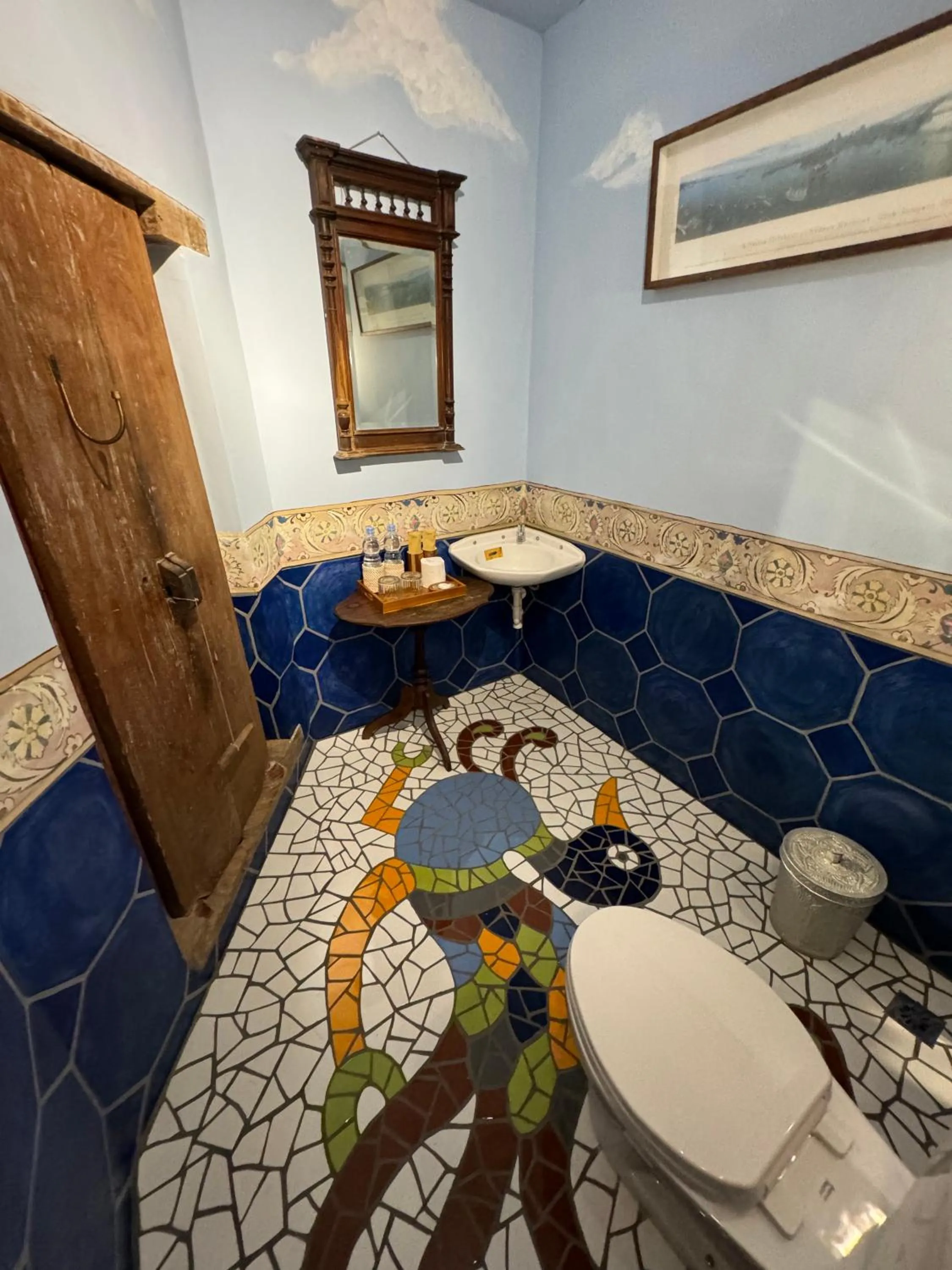 Toilet in Bebek Cottages Sanur