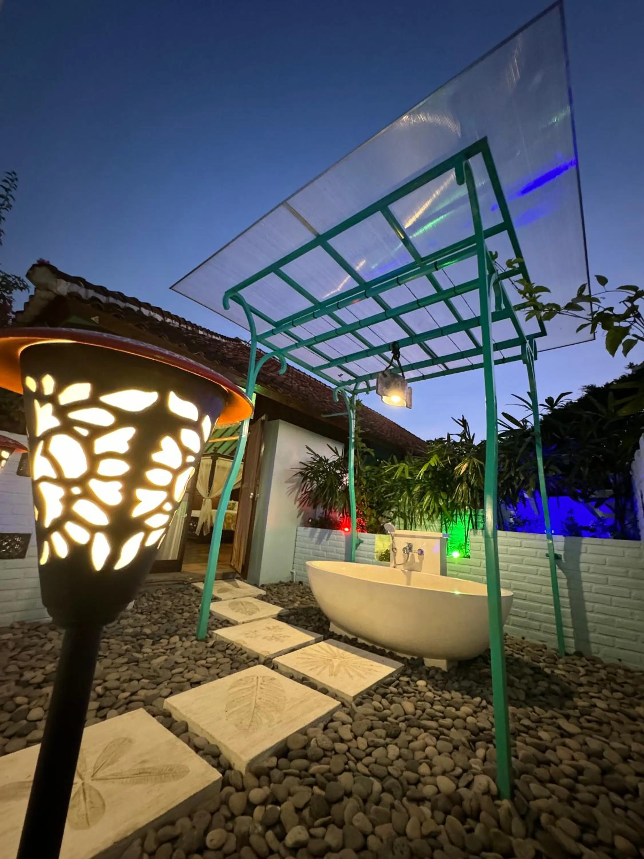 Bathroom in Bebek Cottages Sanur