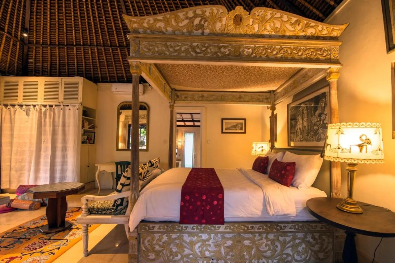 Bed in Bebek Cottages Sanur