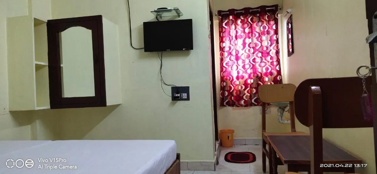 Bed in Decent residency