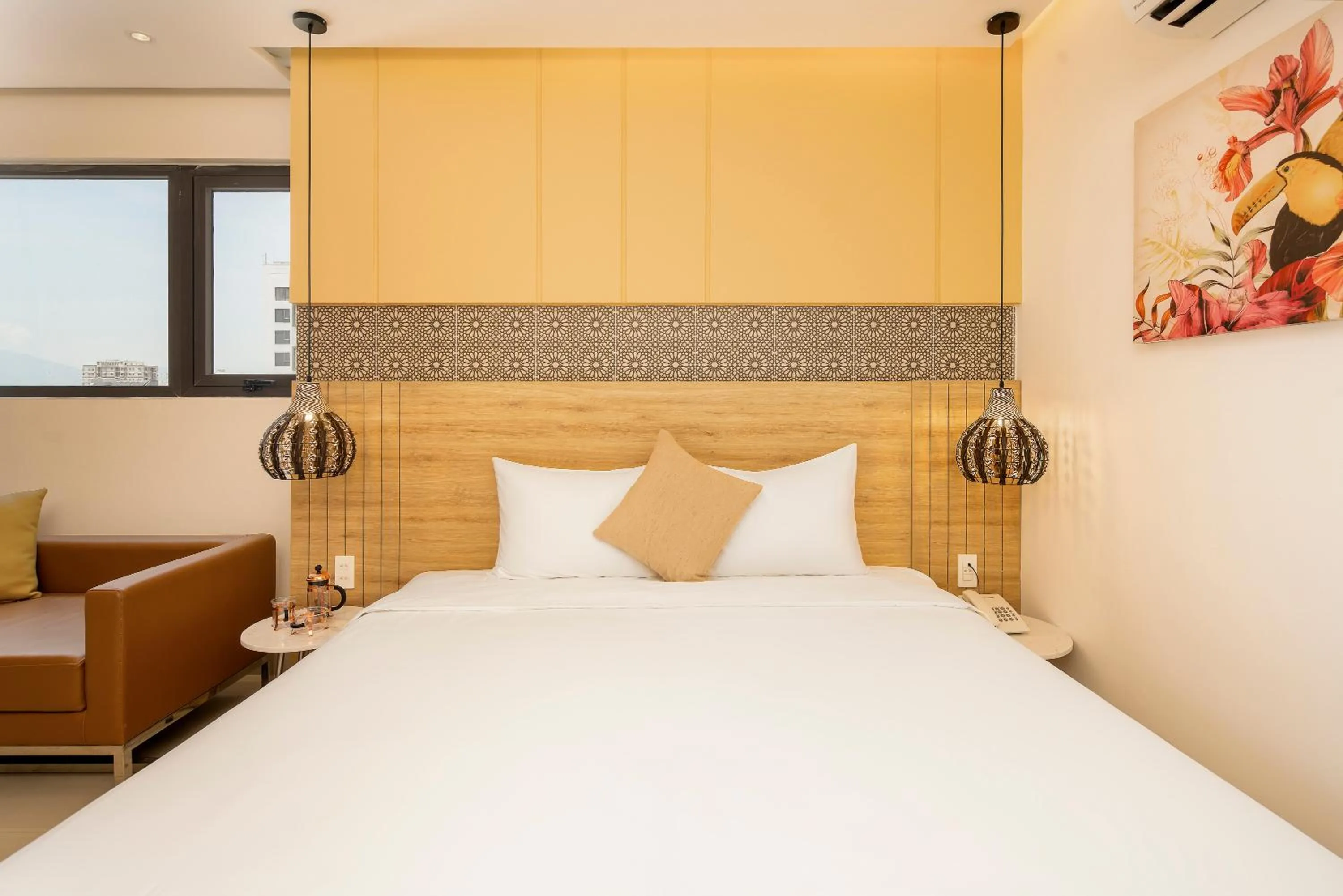 Bedroom, Bed in Bella Merry Hotel and Apartment - 100M To The My Khe Beach