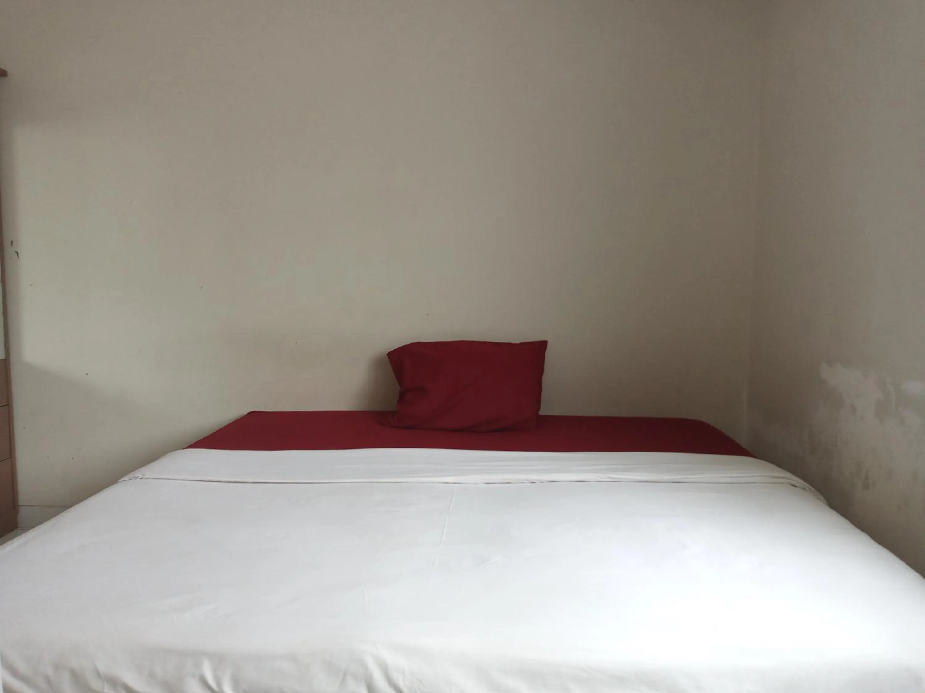 Bedroom, Bed in M Room Residence