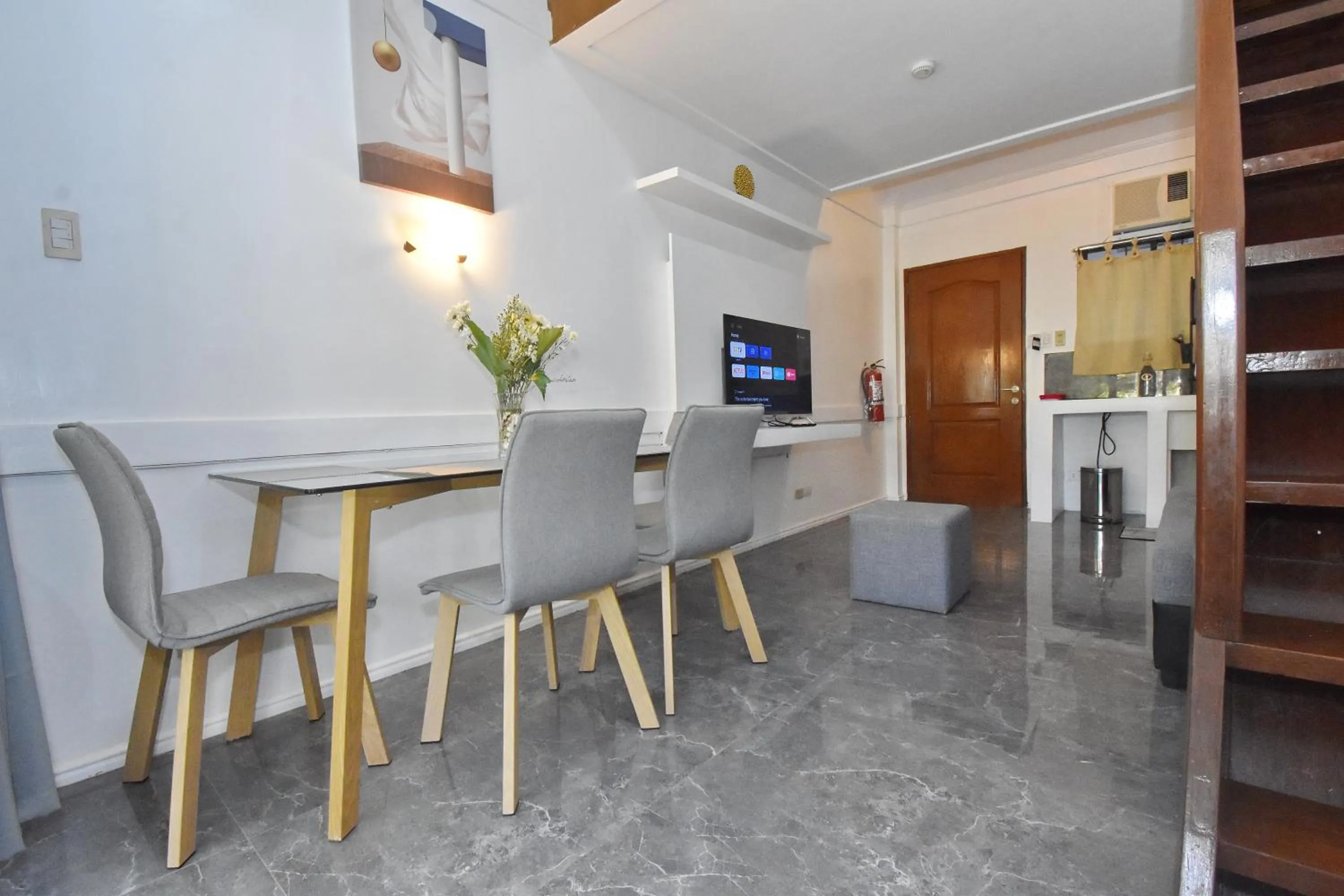 TV and multimedia in Villa Sunset Boracay