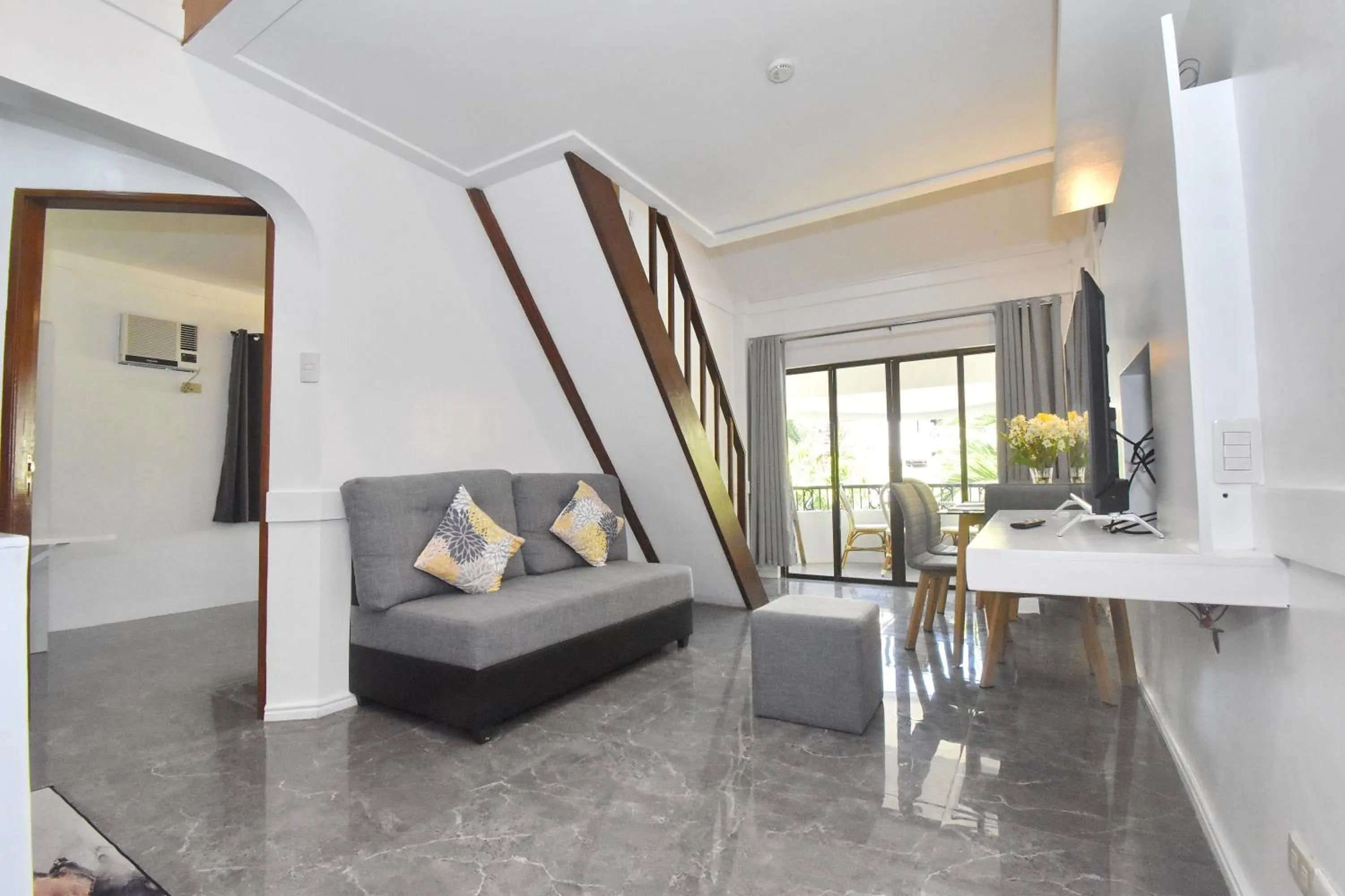 Living room in Villa Sunset Boracay