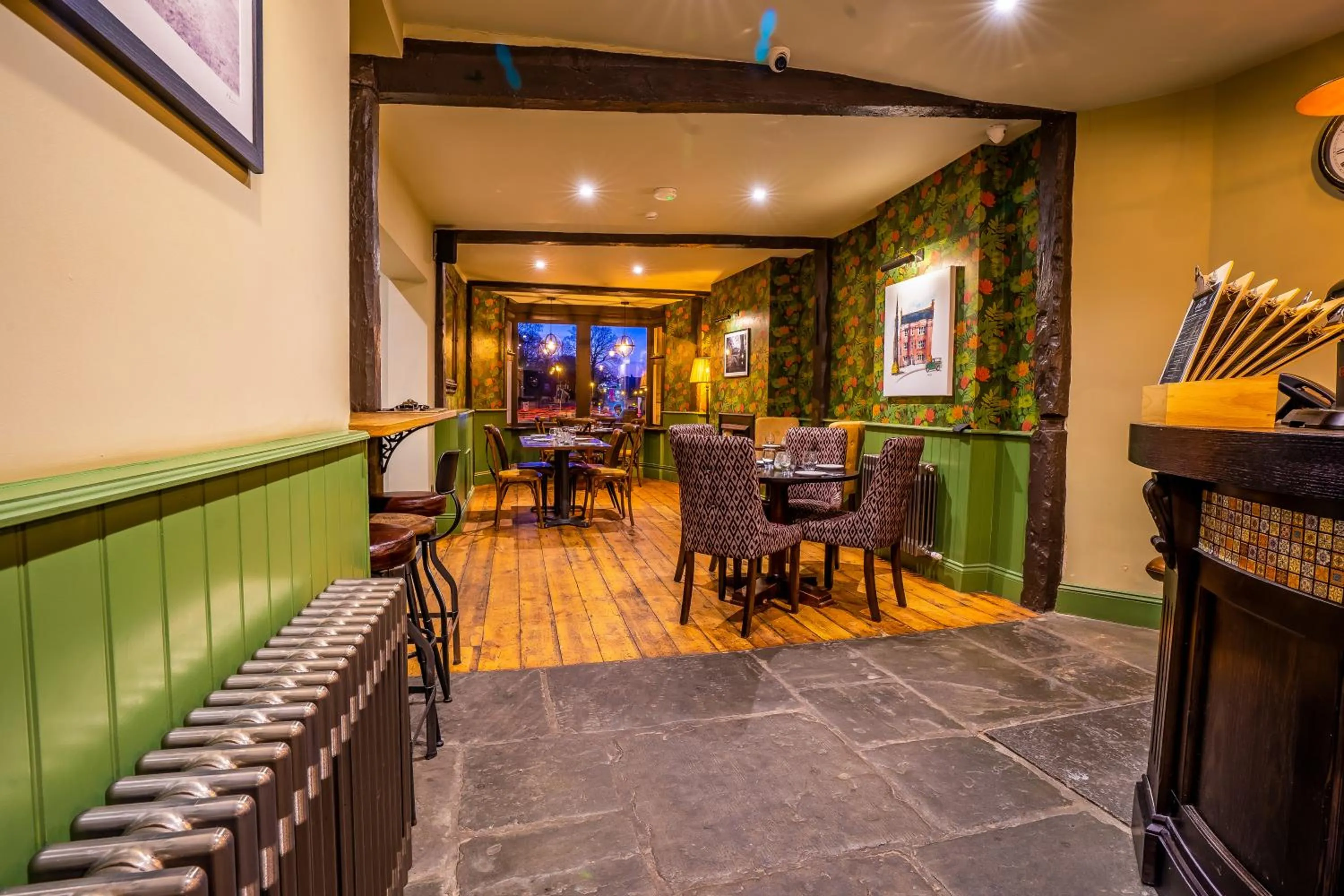 Lounge or bar in The Crown Hotel