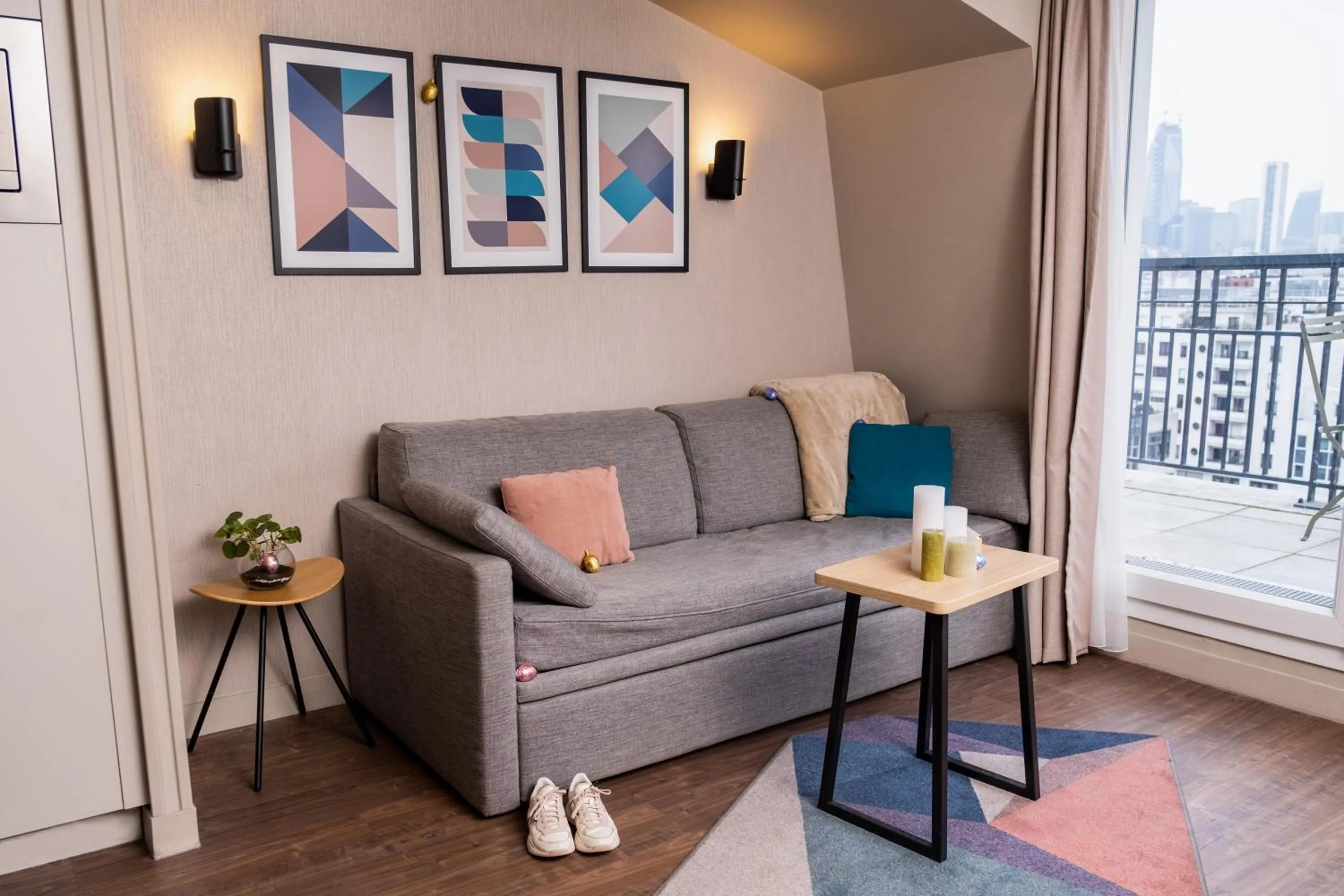 Living room in Aparthotel Adagio Paris Suresnes Longchamp