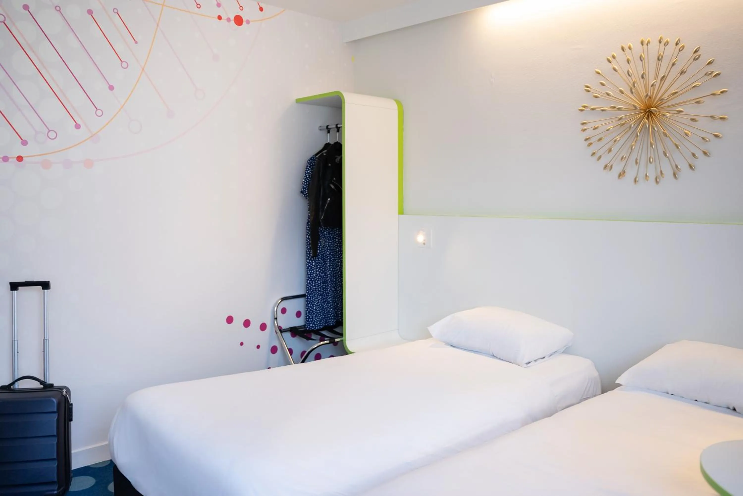 Bed in ibis Styles Fougeres