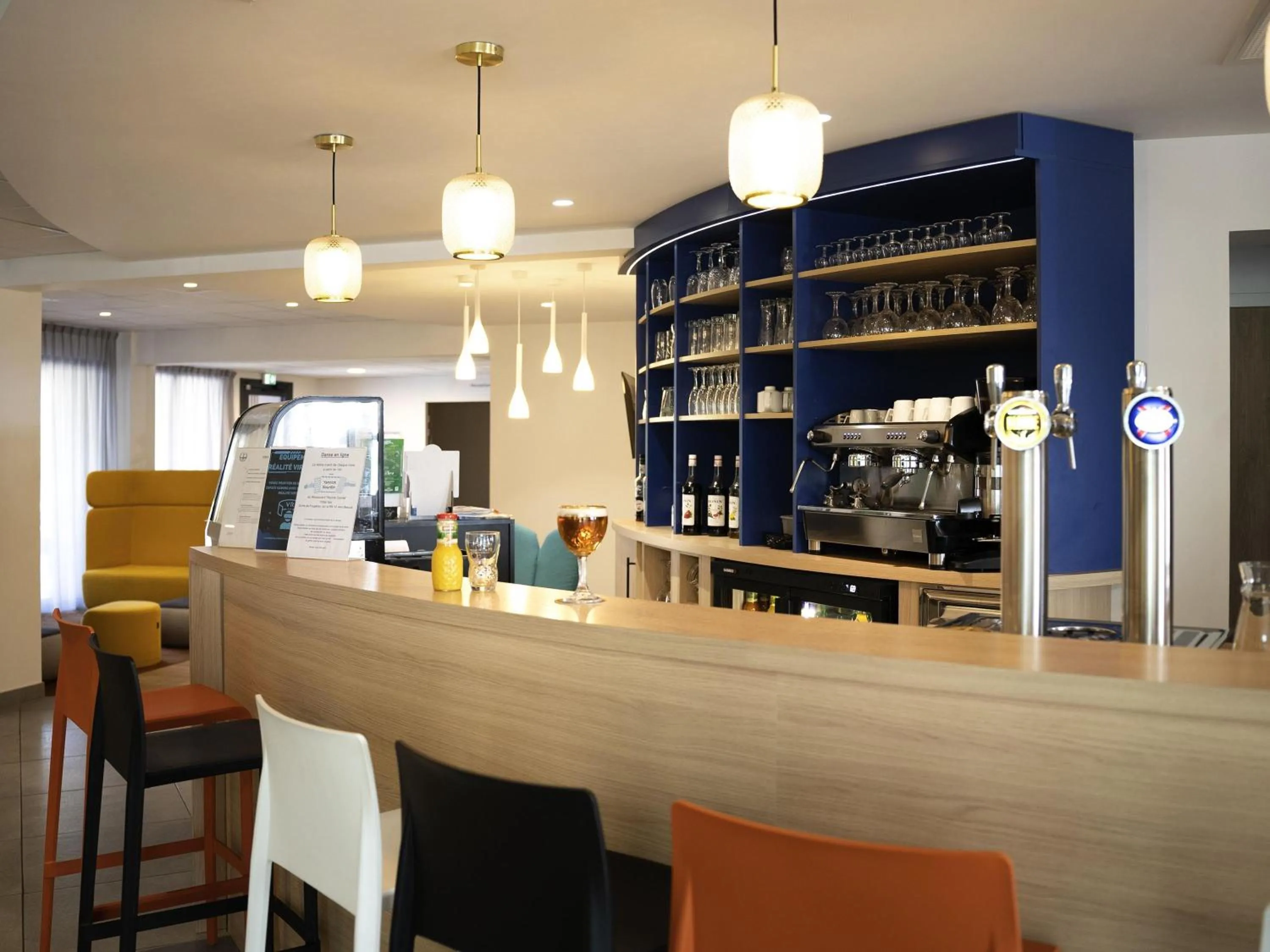 Property building in ibis Styles Fougeres